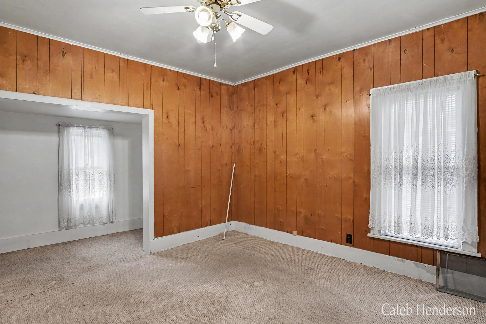 1632 5th Street Muskegon MI 49441
