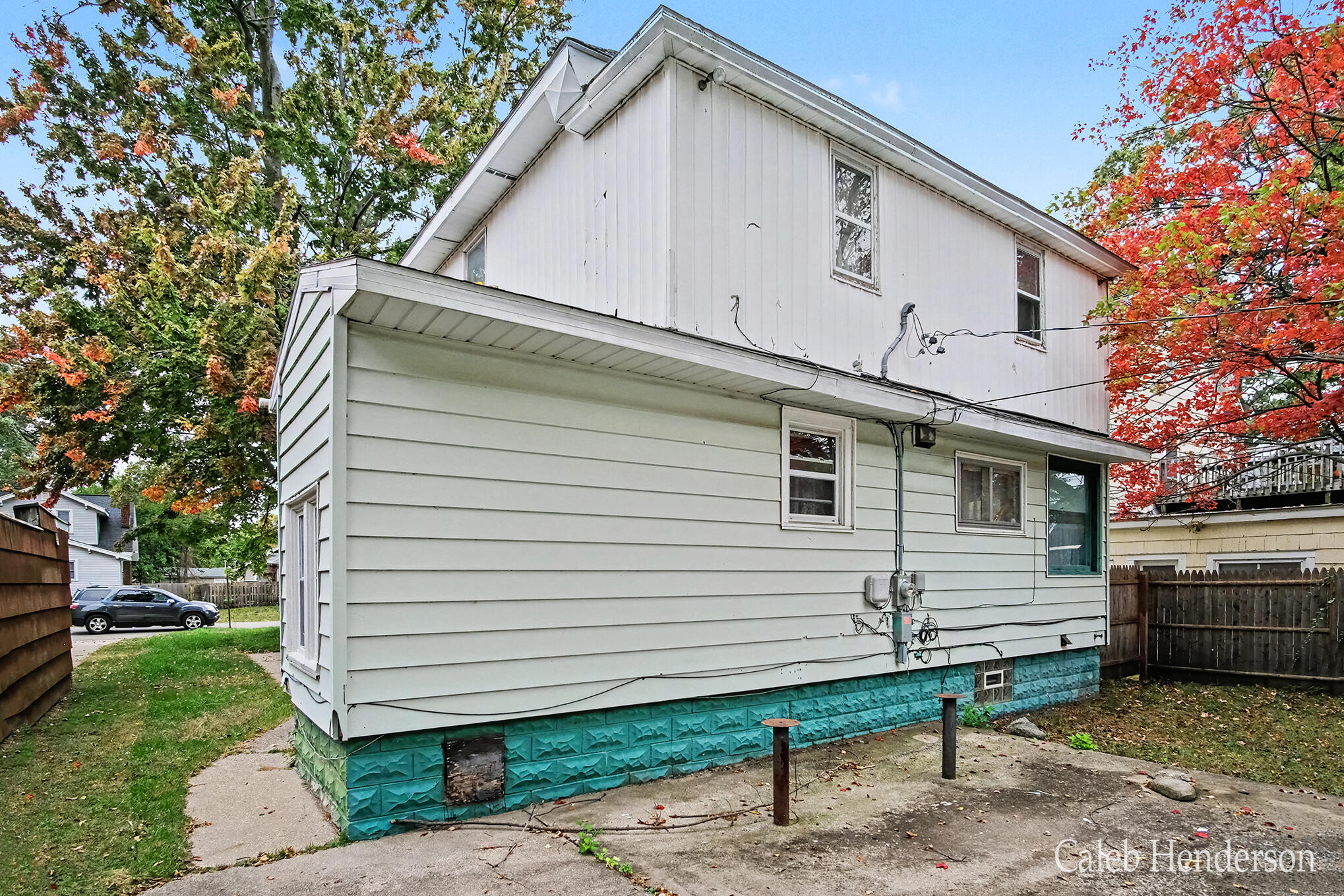 1632 5th Street Muskegon MI 49441