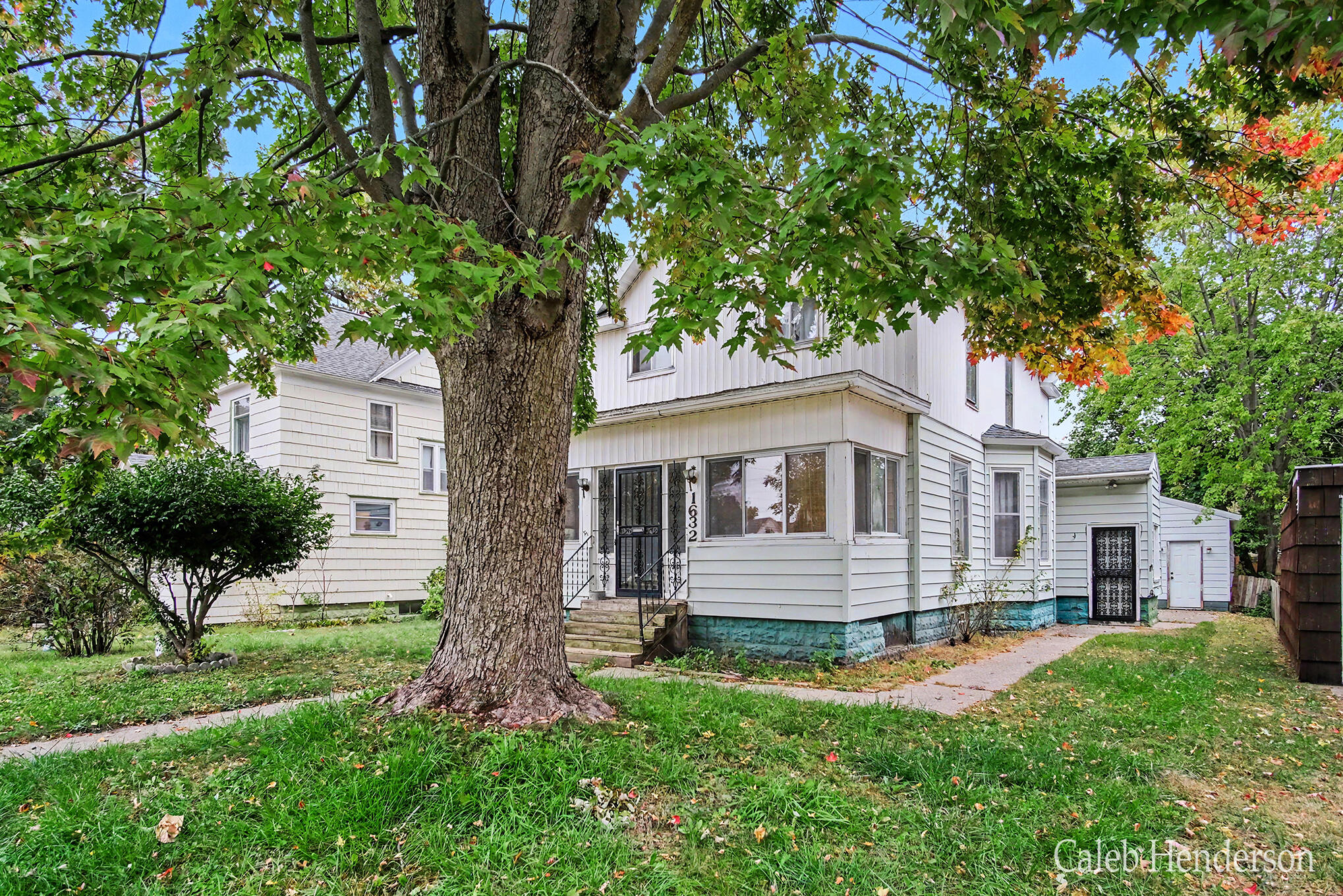 1632 5th Street Muskegon MI 49441