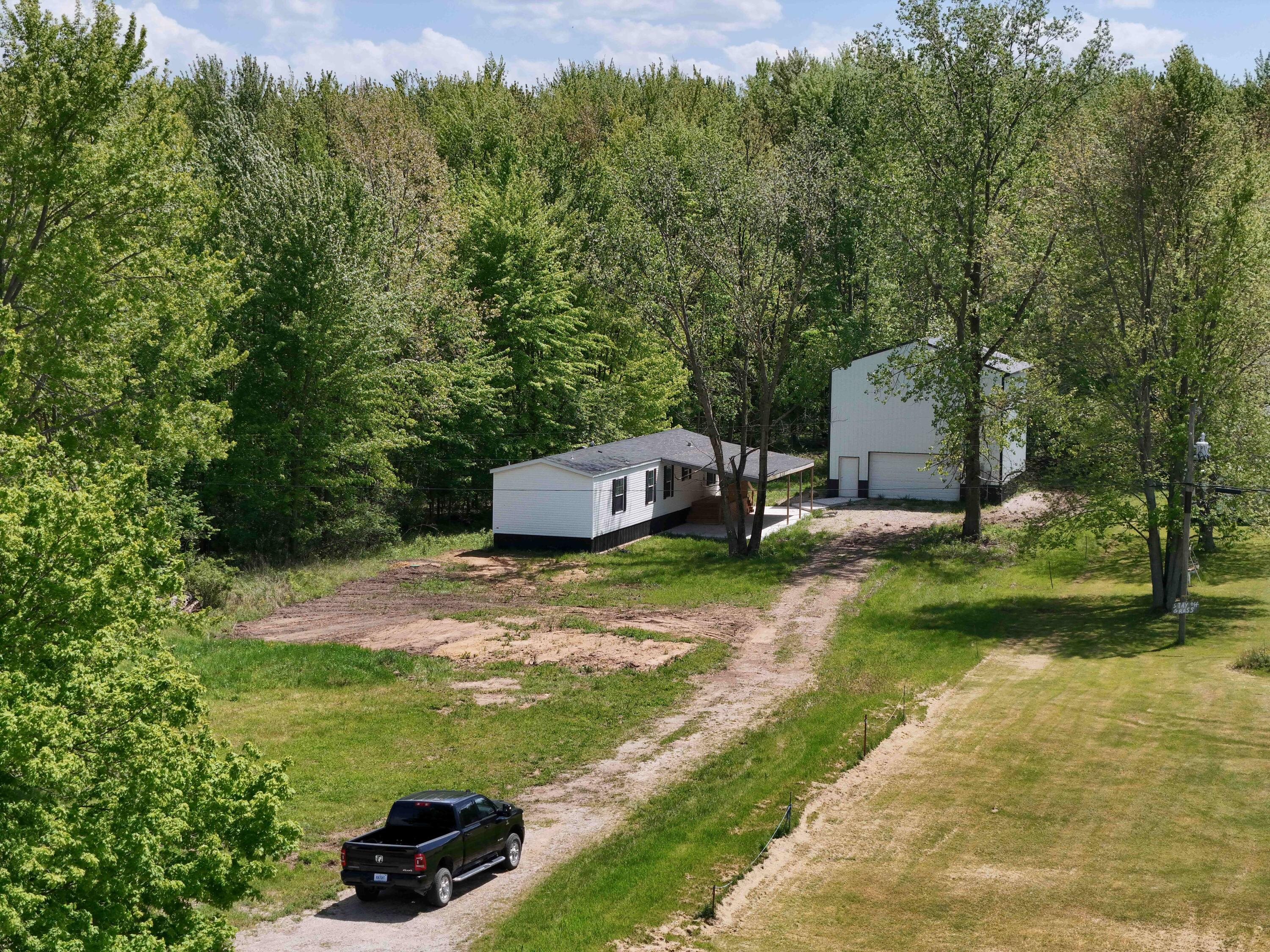 16747 Williamsville Street Vandalia MI 49095