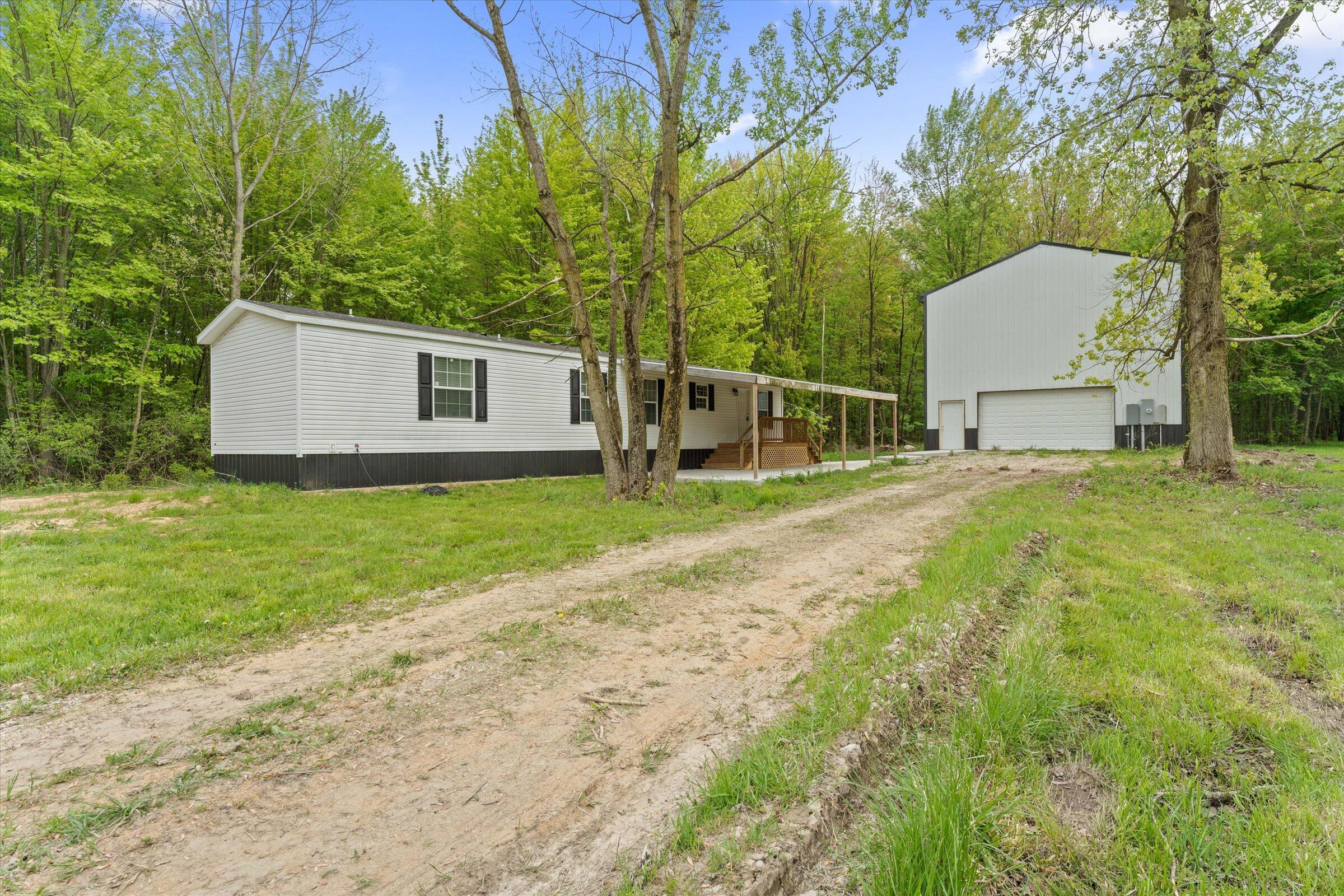 16747 Williamsville Street Vandalia MI 49095