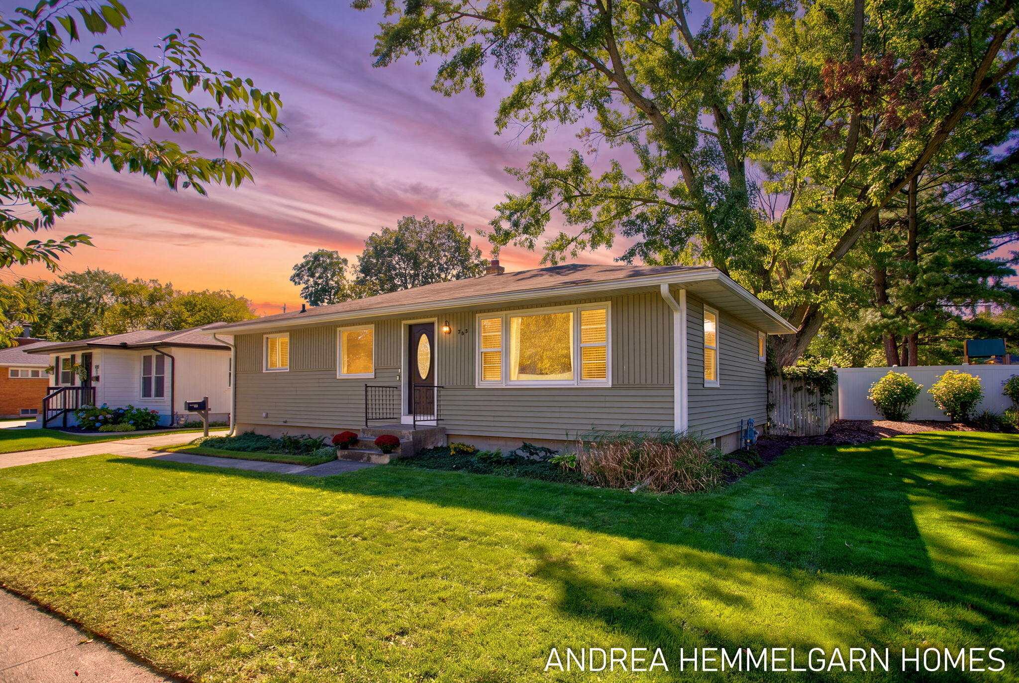 354 W 31st Street Holland MI 49423