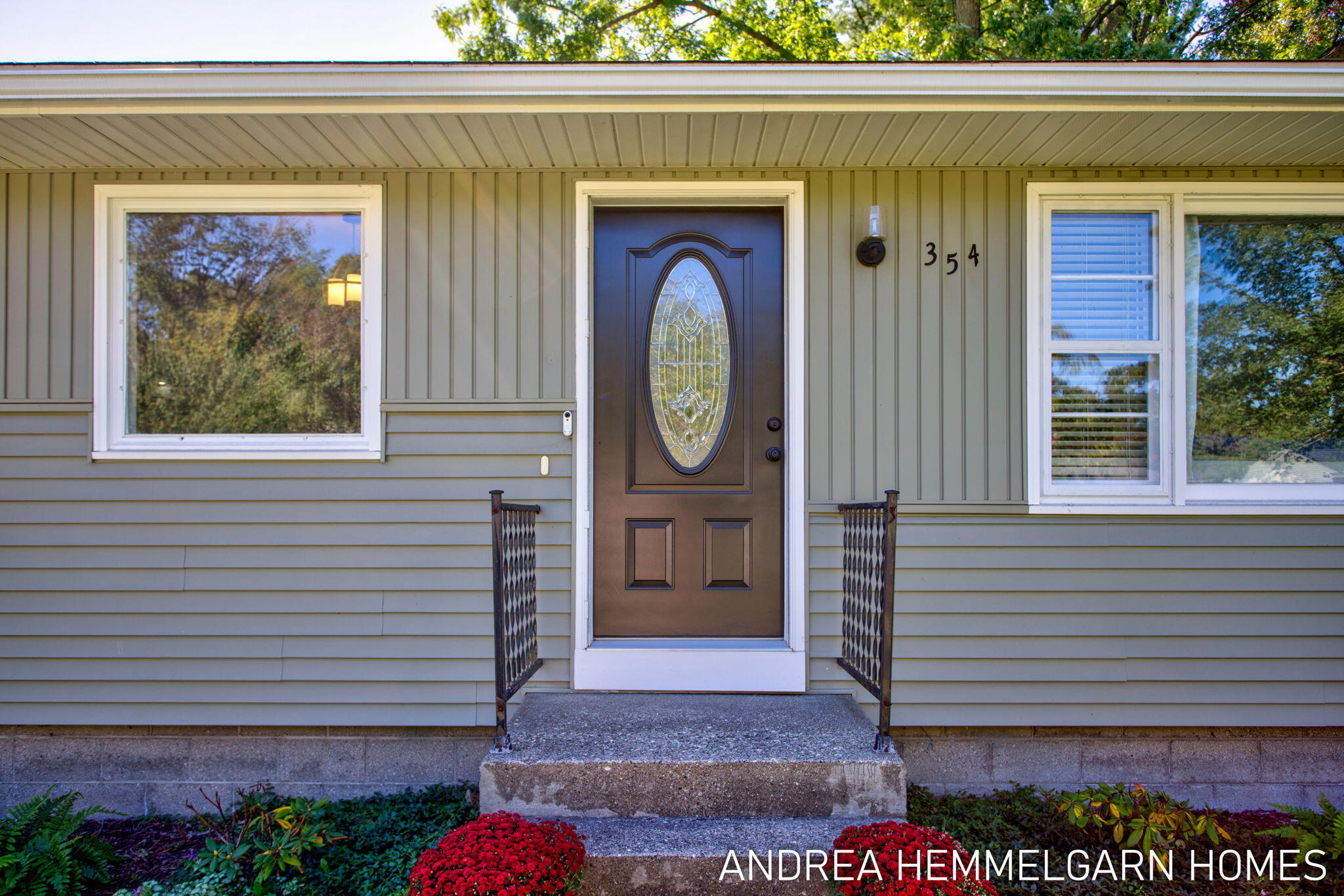 354 W 31st Street Holland MI 49423