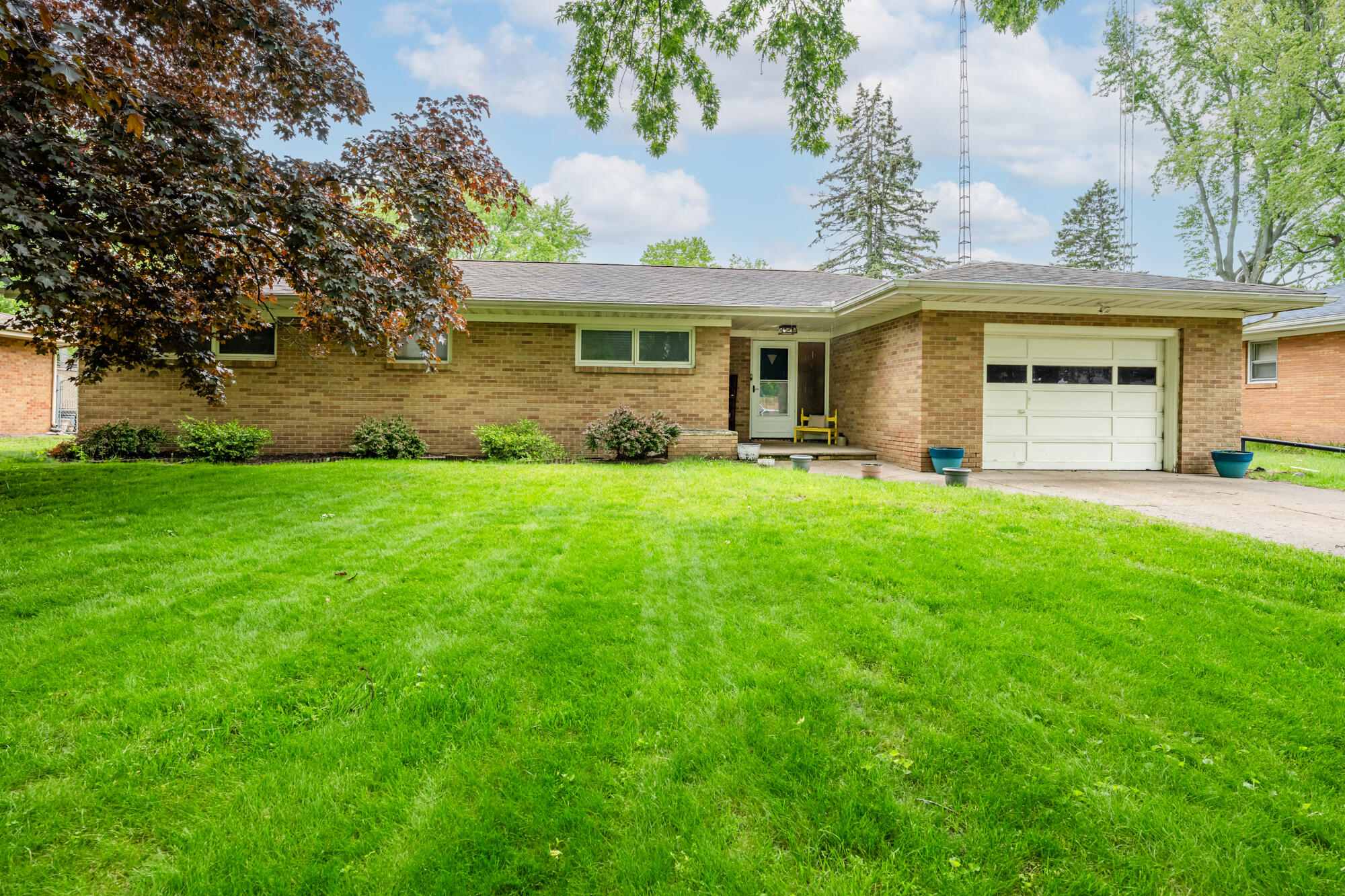 334 Hoover Avenue Benton Harbor MI 49022