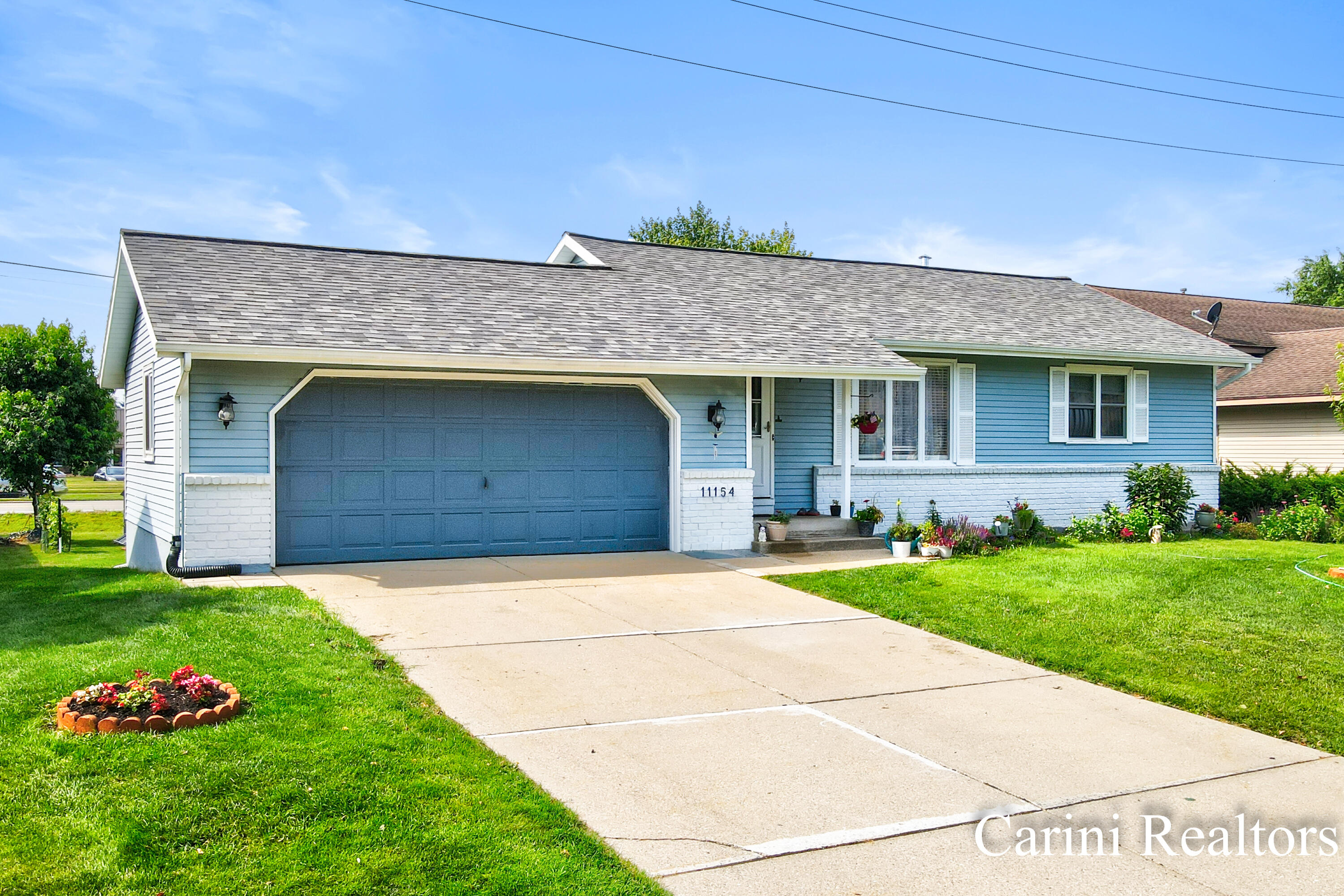 11154 Summer Drive Zeeland MI 49464