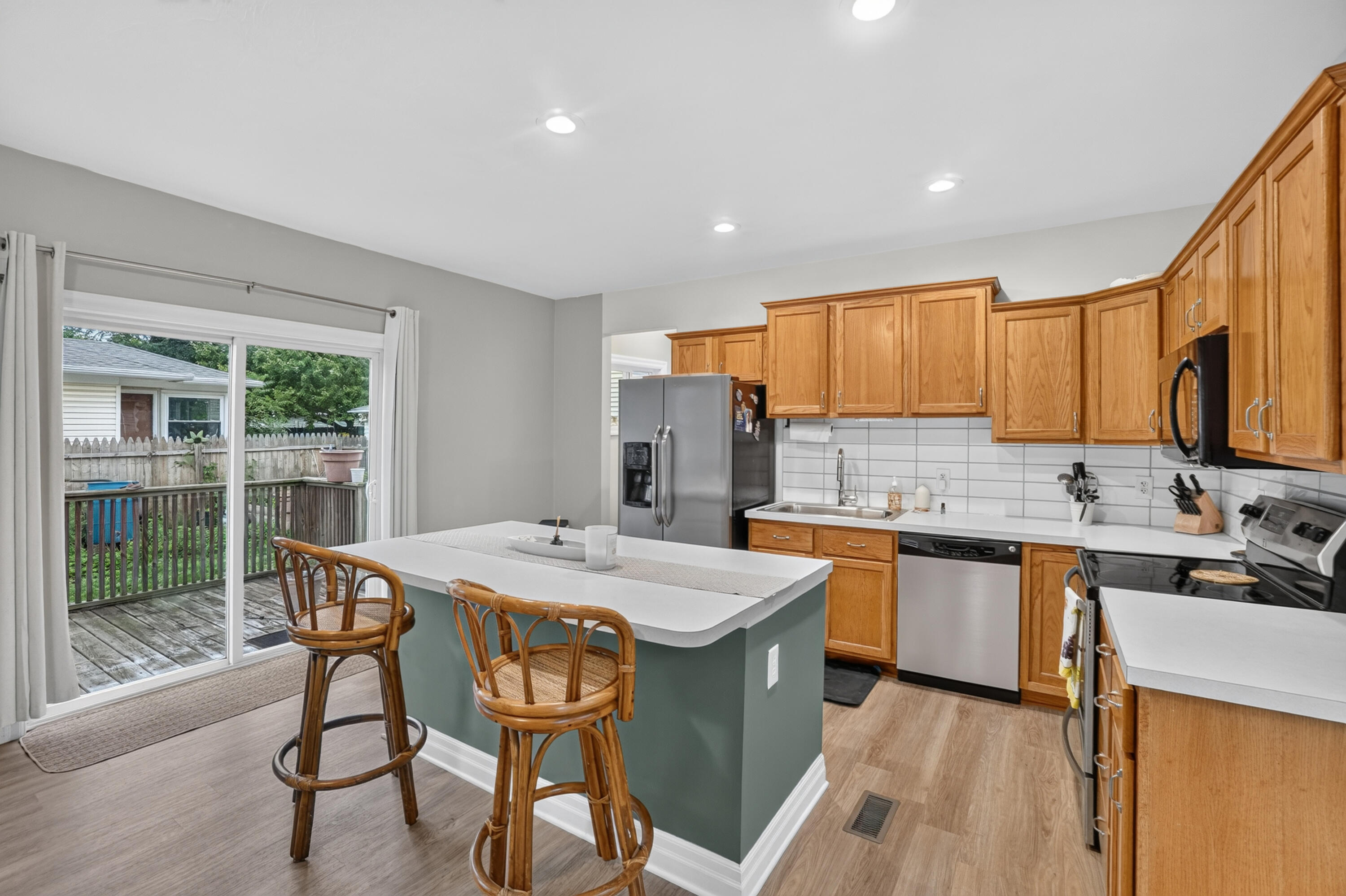 637 Leonard Street NE Grand Rapids MI 49503