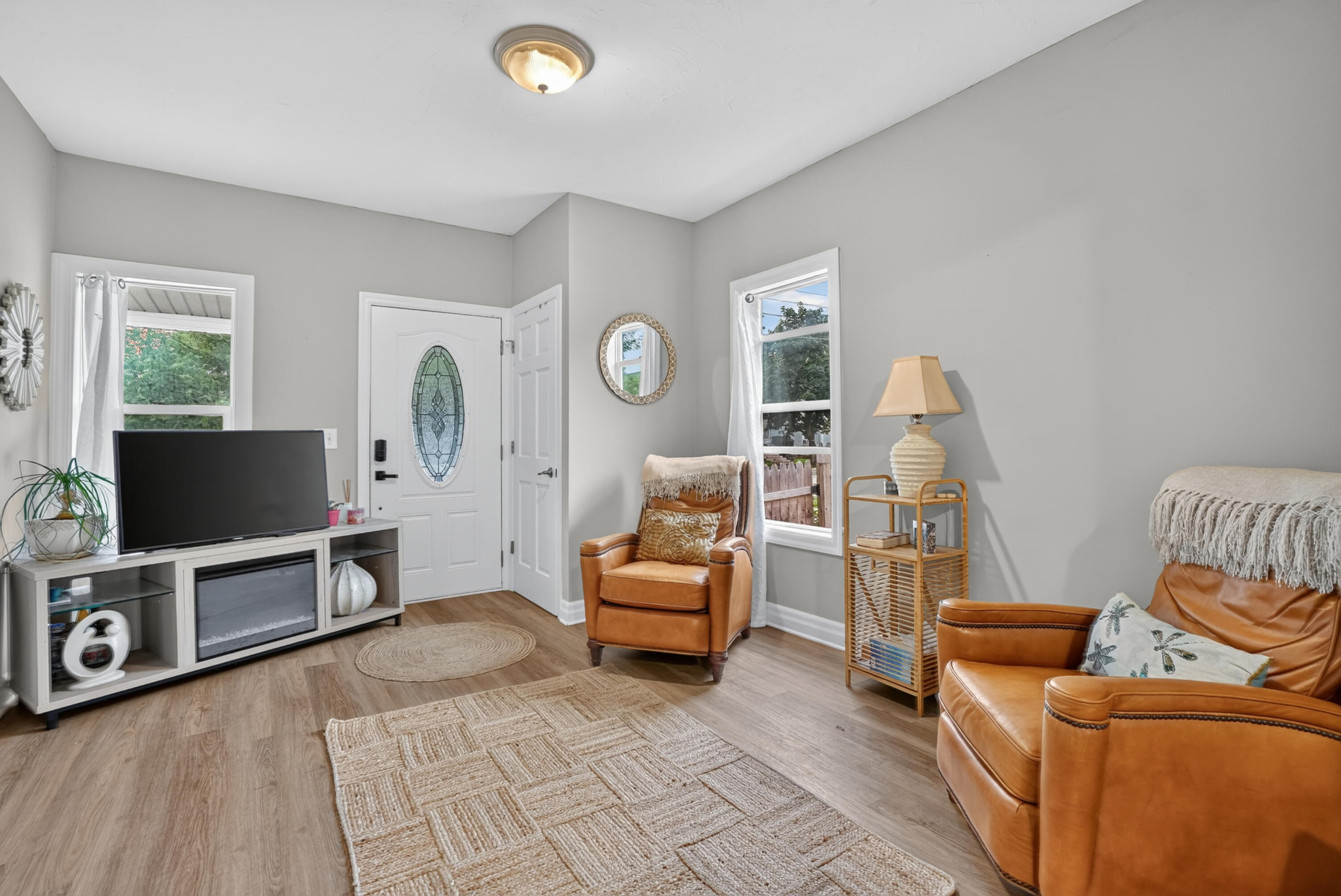 637 Leonard Street NE Grand Rapids MI 49503