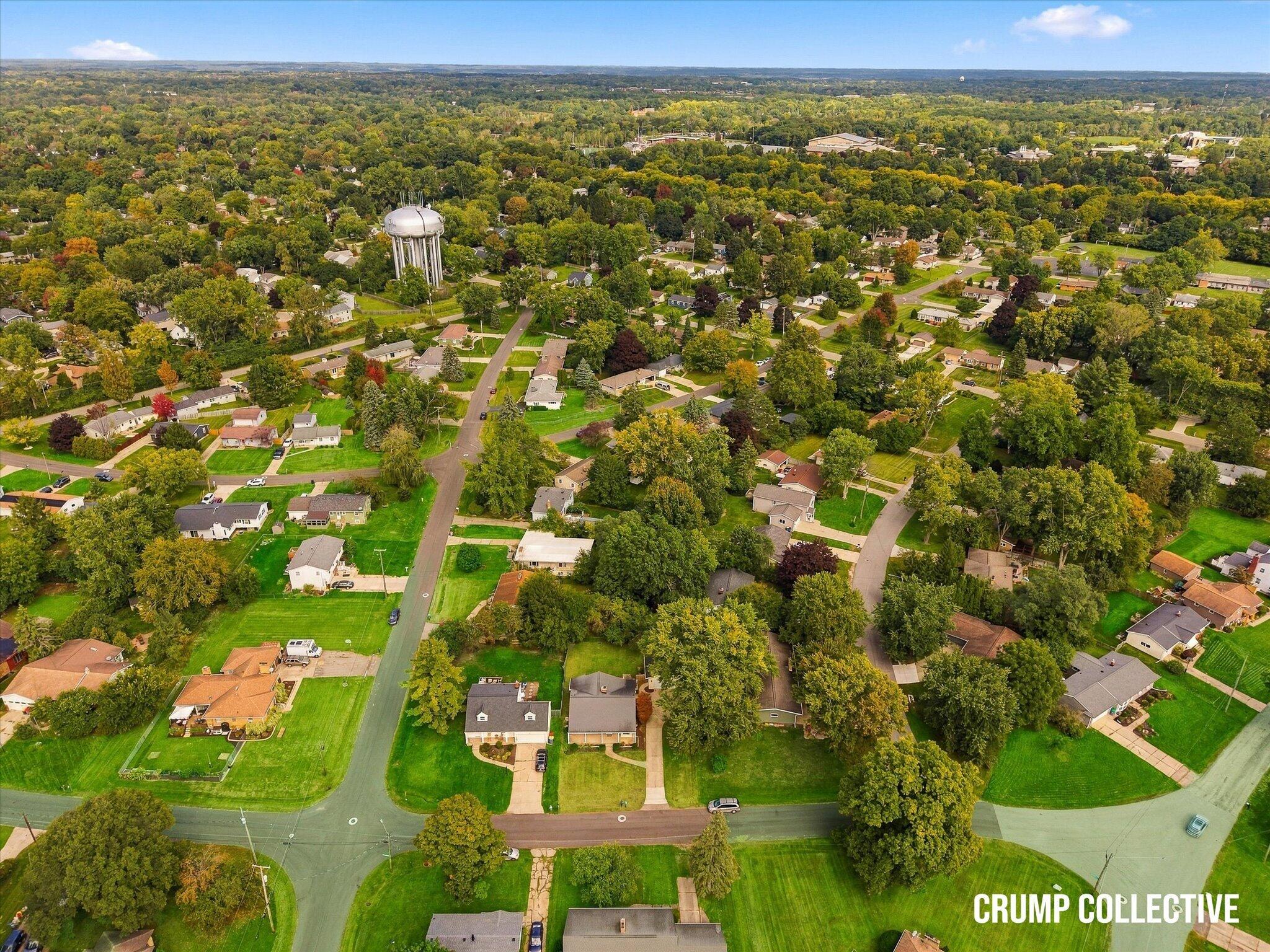 1910 Covington Drive SE Grand Rapids MI 49506