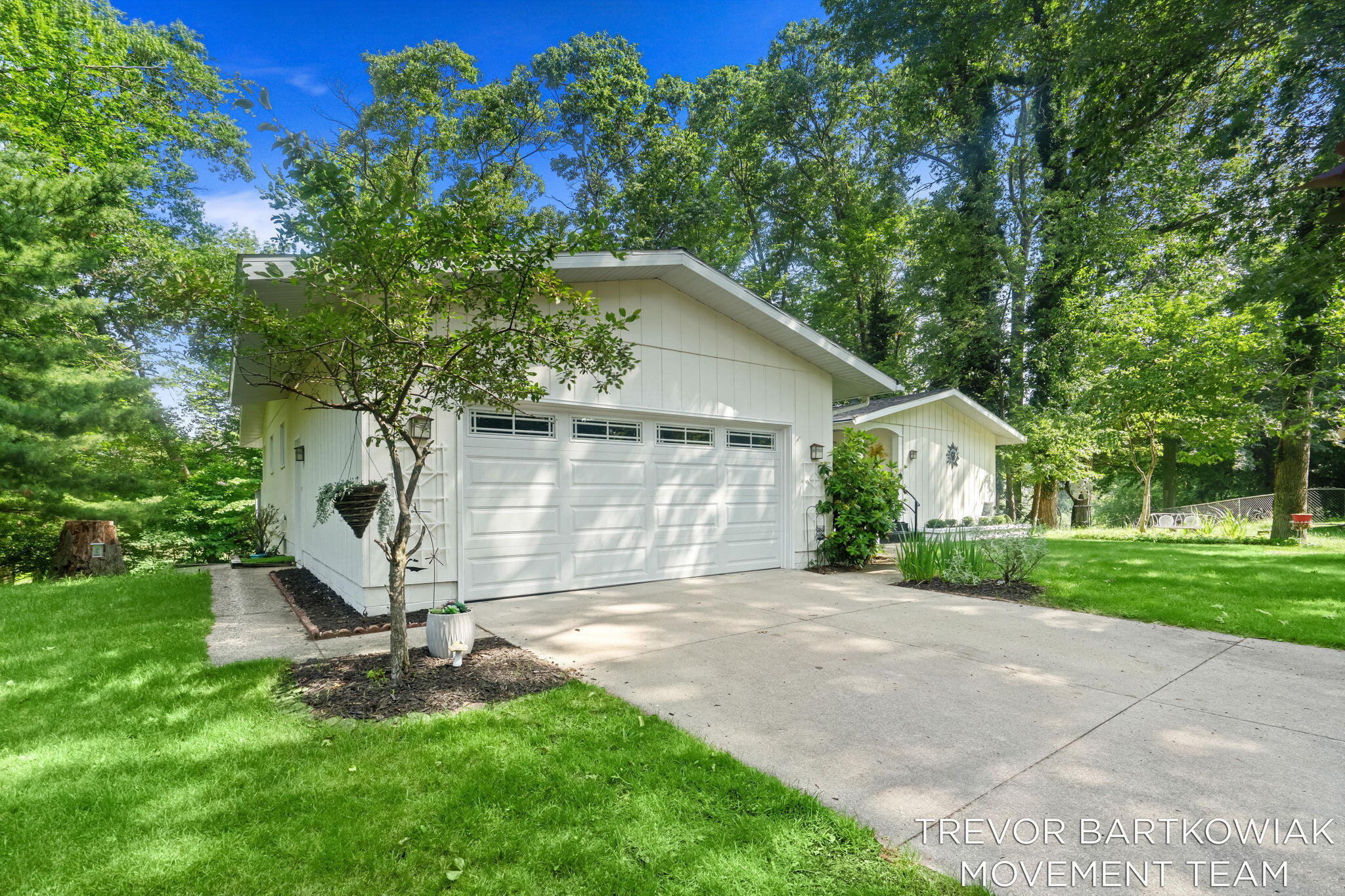 1292 Edinborough Drive Norton Shores MI 49441