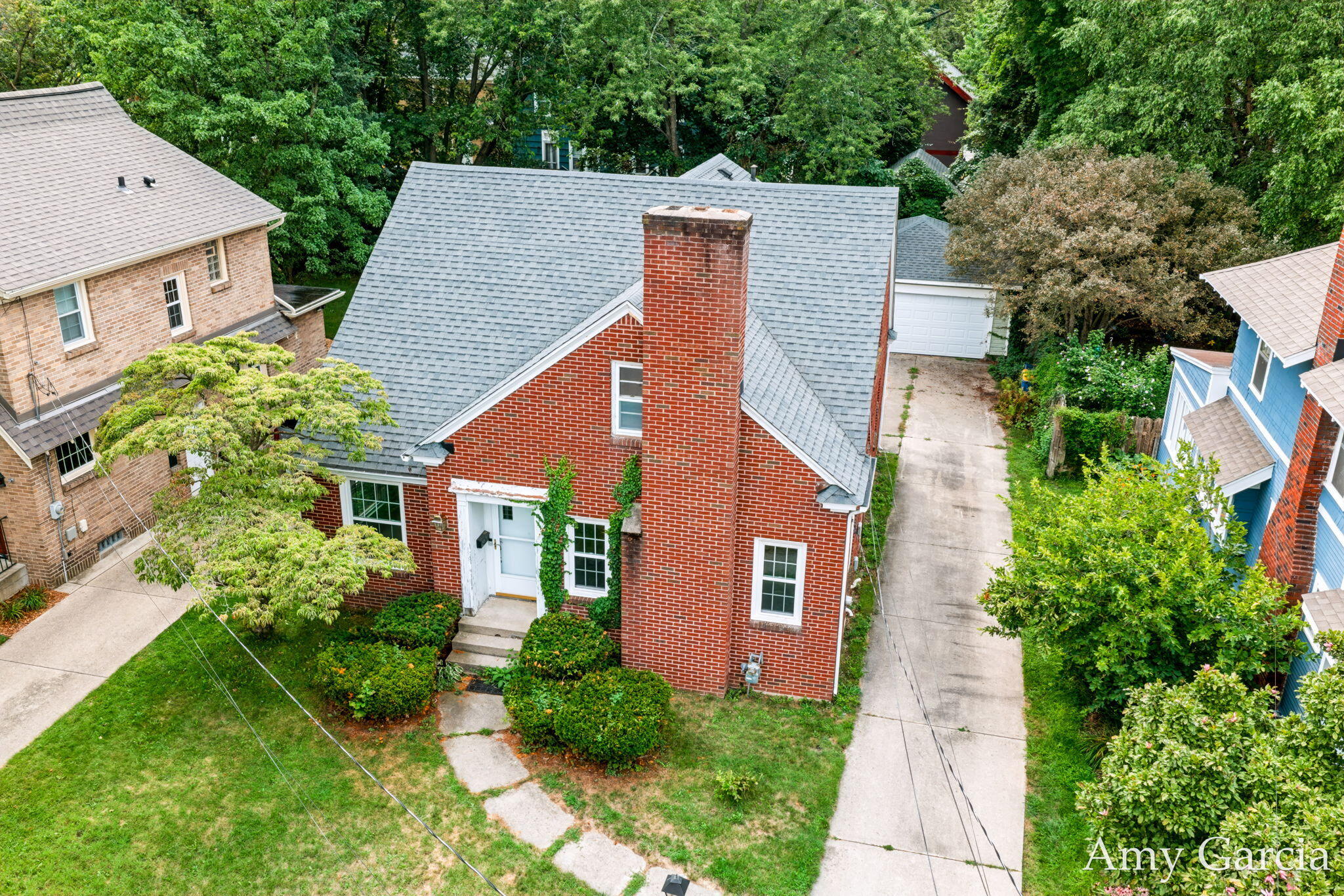 2137 Godwin Avenue SE Grand Rapids MI 49507