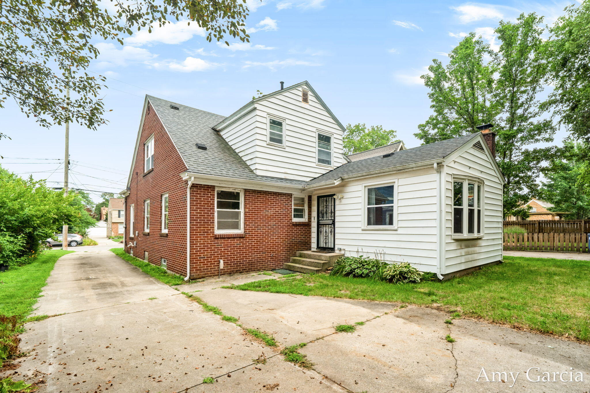 2137 Godwin Avenue SE Grand Rapids MI 49507