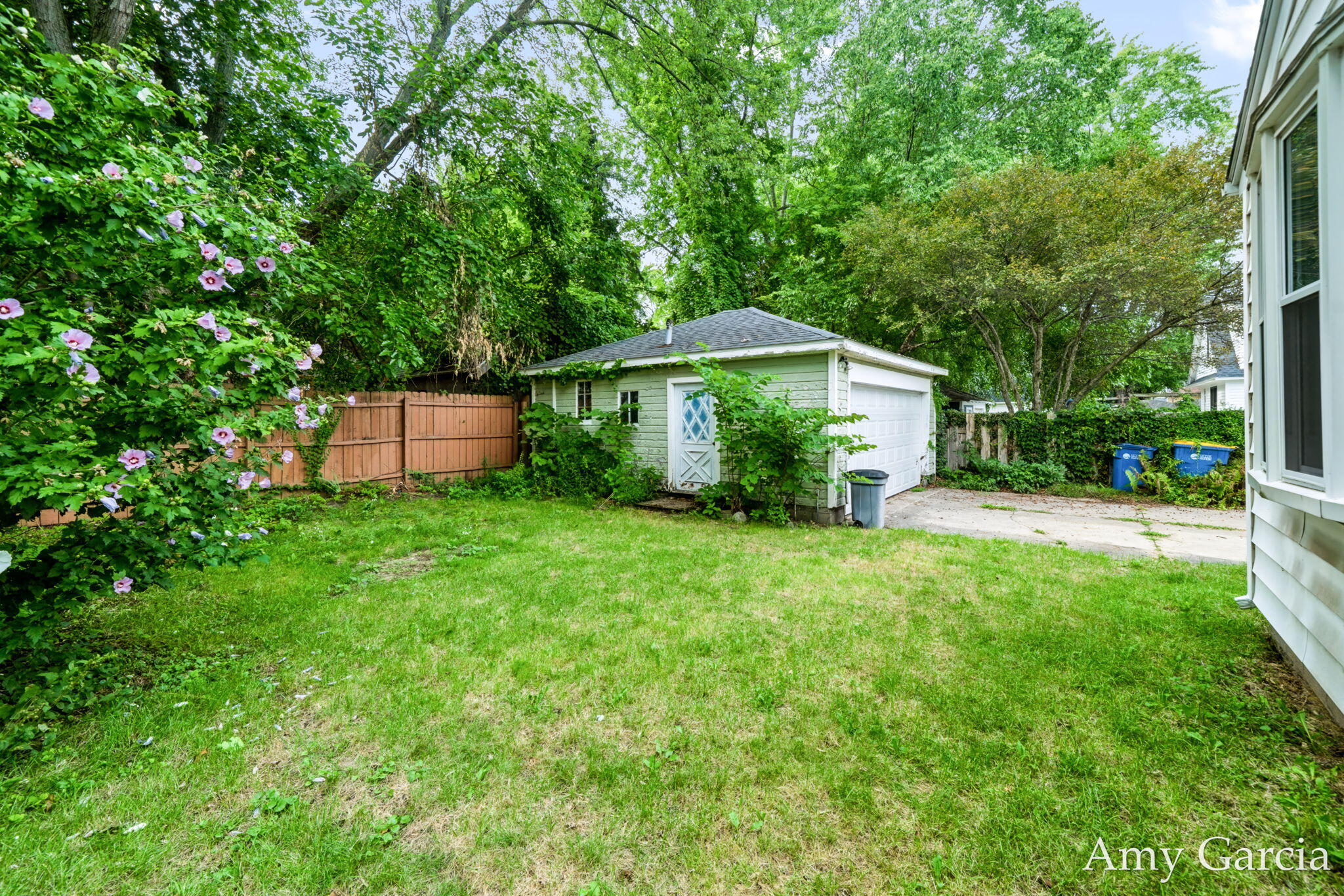 2137 Godwin Avenue SE Grand Rapids MI 49507