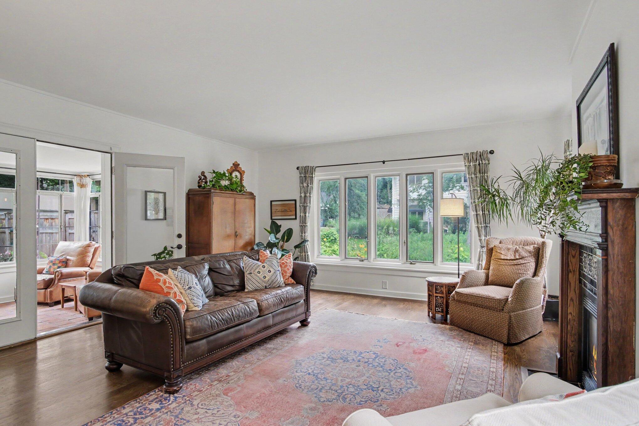 310 Aurora Street SE Grand Rapids MI 49507