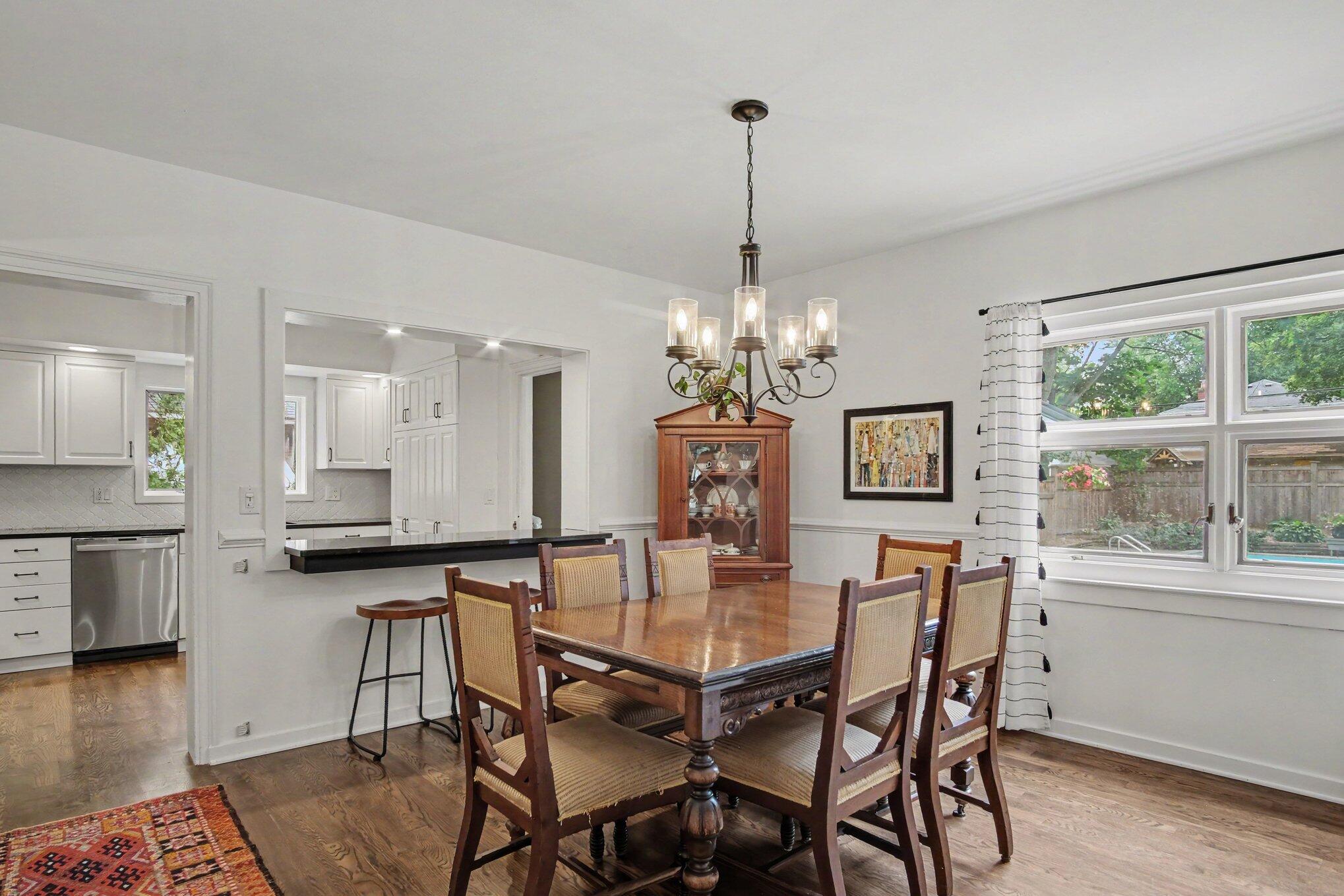 310 Aurora Street SE Grand Rapids MI 49507