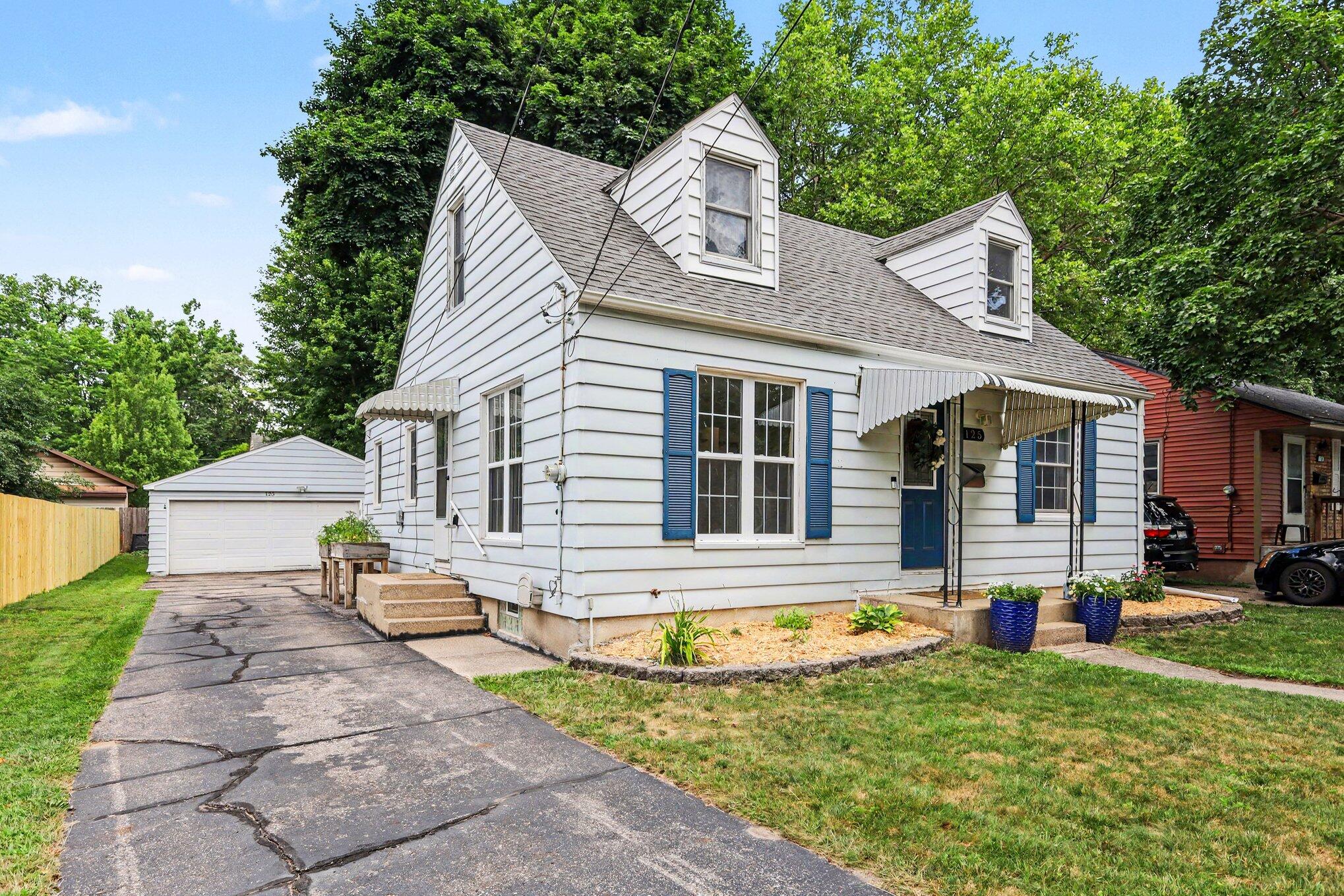 125 Rosemary Street SE Grand Rapids MI 49507