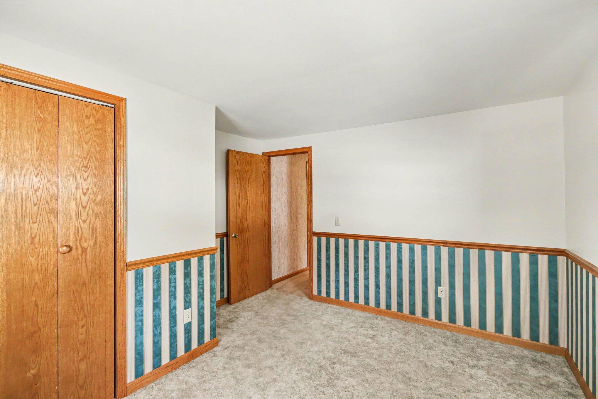 546 S Sherman Street Allegan MI 49010