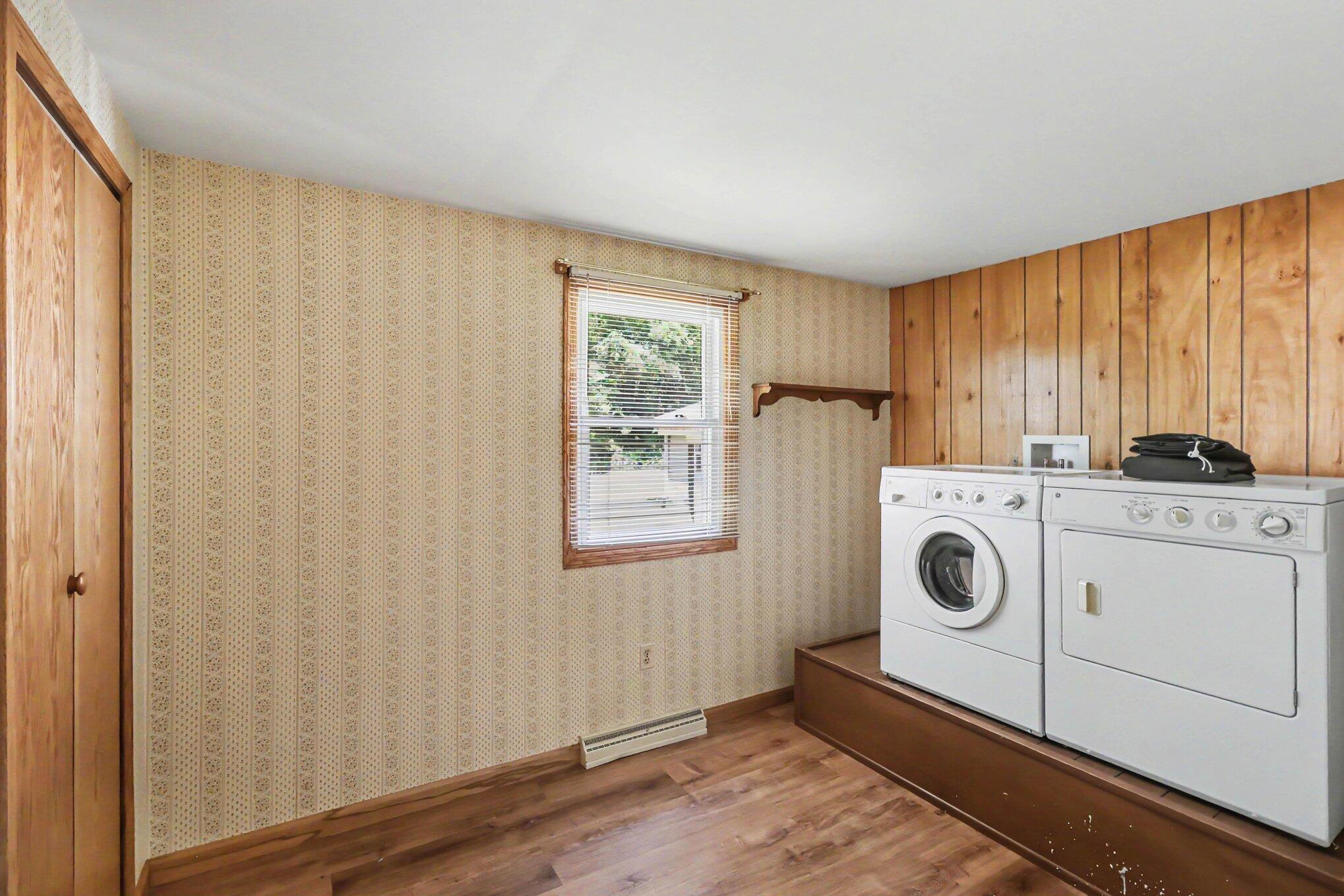 546 S Sherman Street Allegan MI 49010