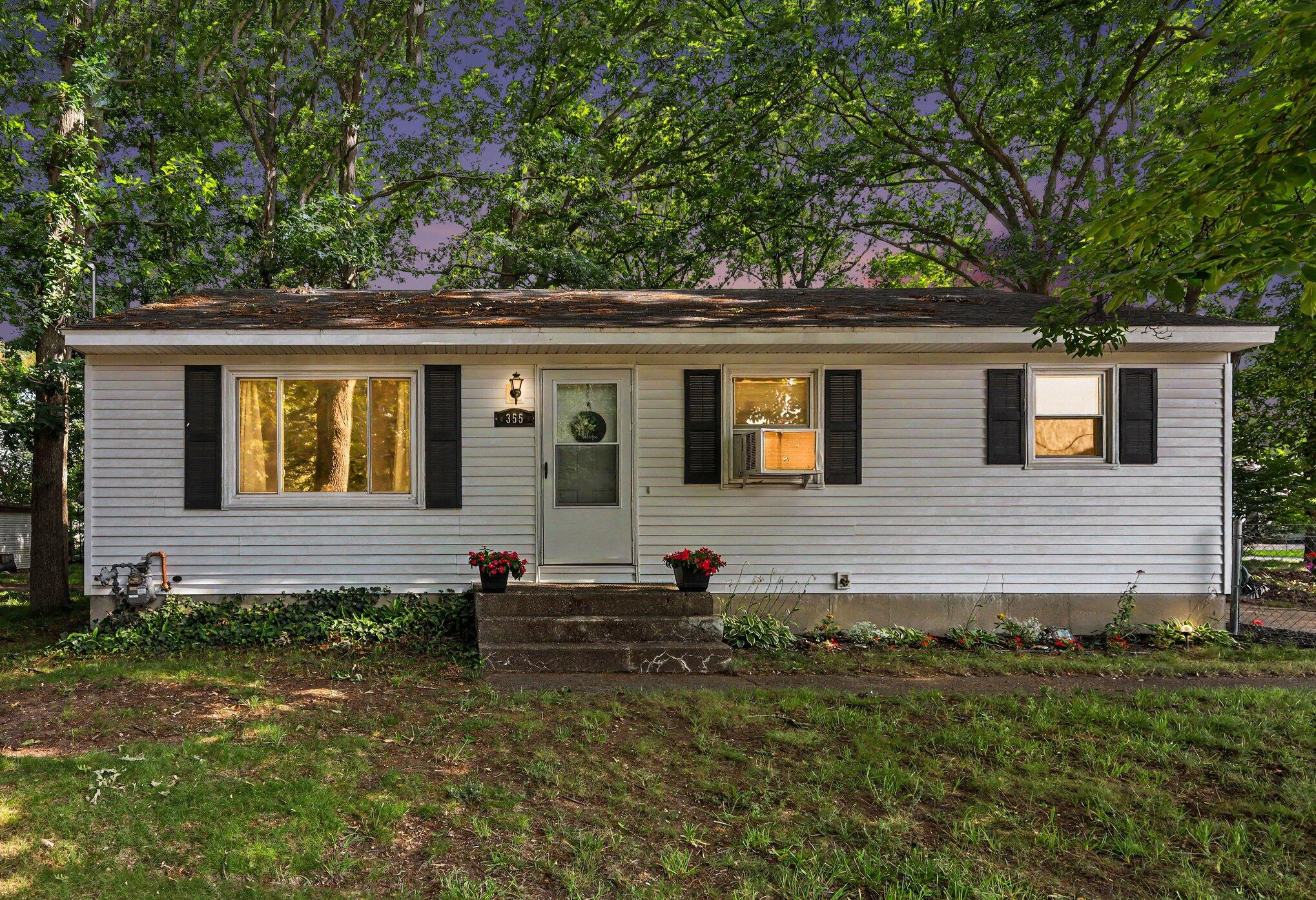 355 Nancy Street SE Grand Rapids MI 49548