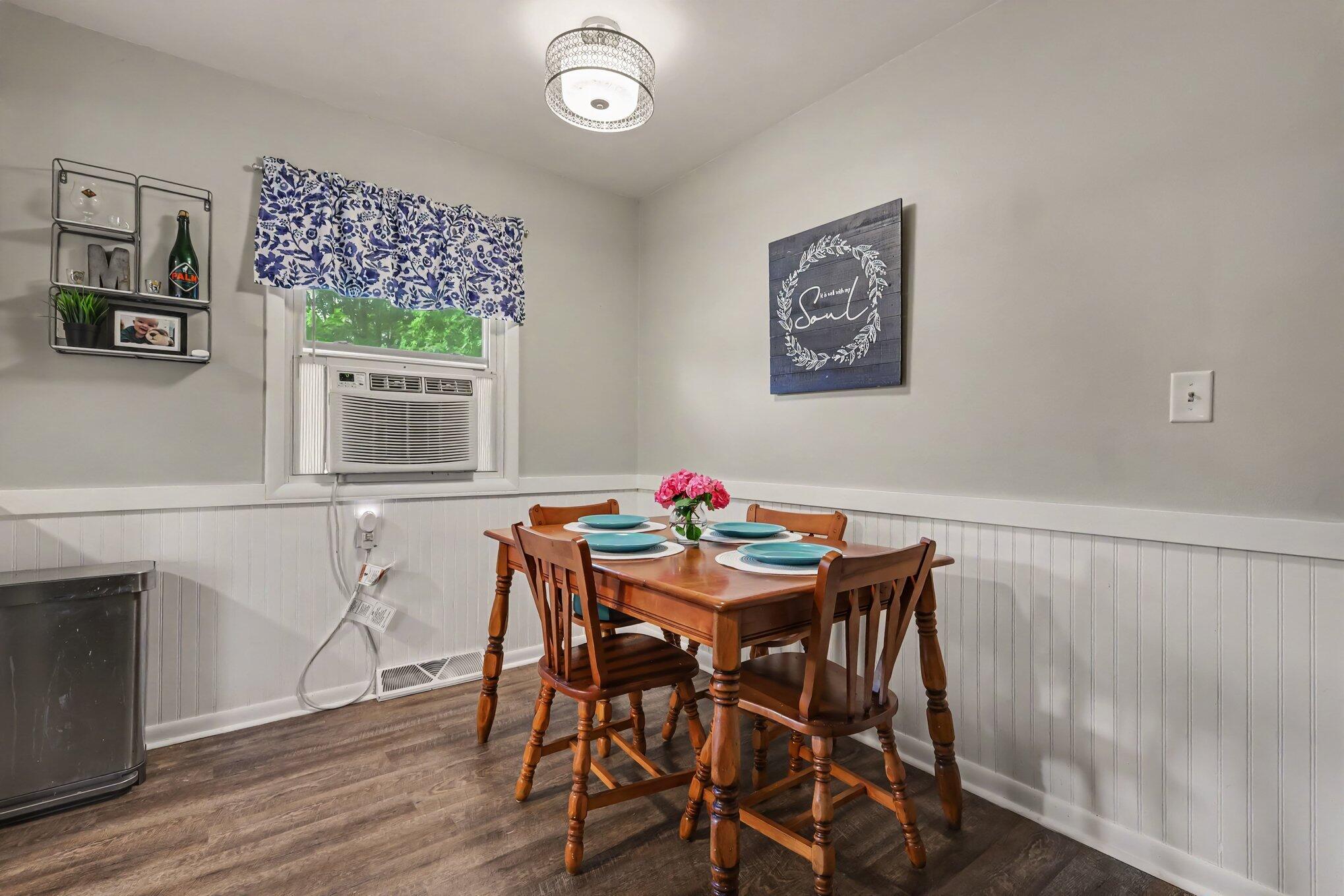 355 Nancy Street SE Grand Rapids MI 49548