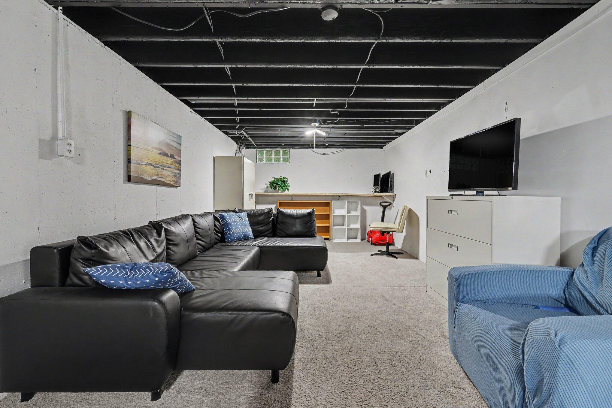 355 Nancy Street SE Grand Rapids MI 49548