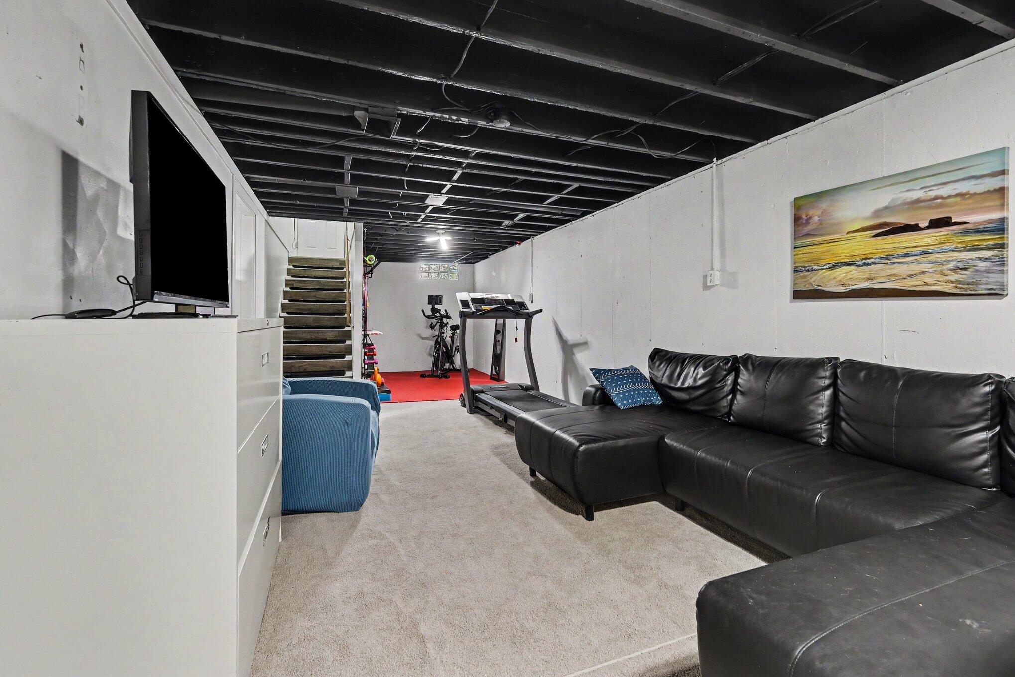 355 Nancy Street SE Grand Rapids MI 49548