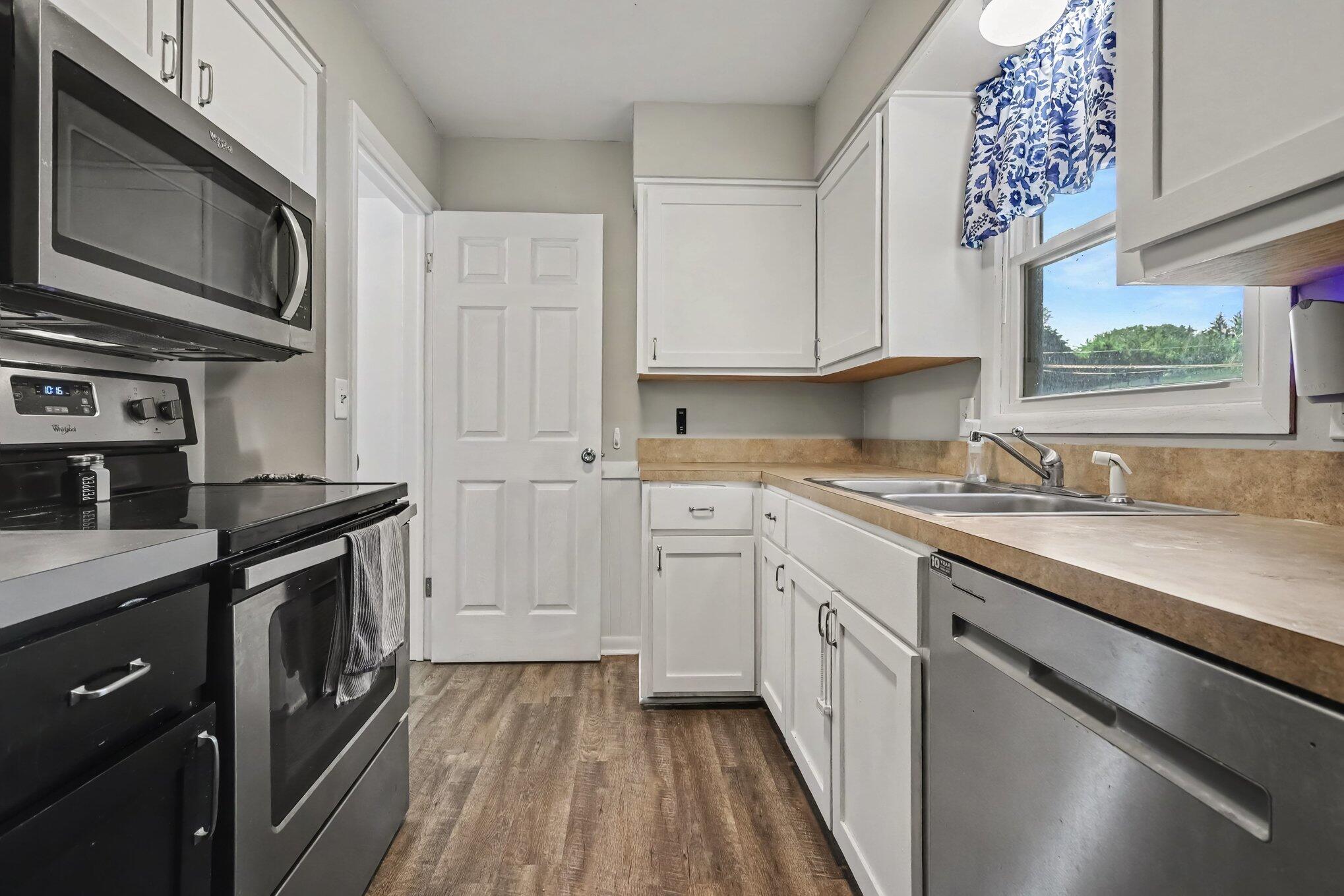 355 Nancy Street SE Grand Rapids MI 49548
