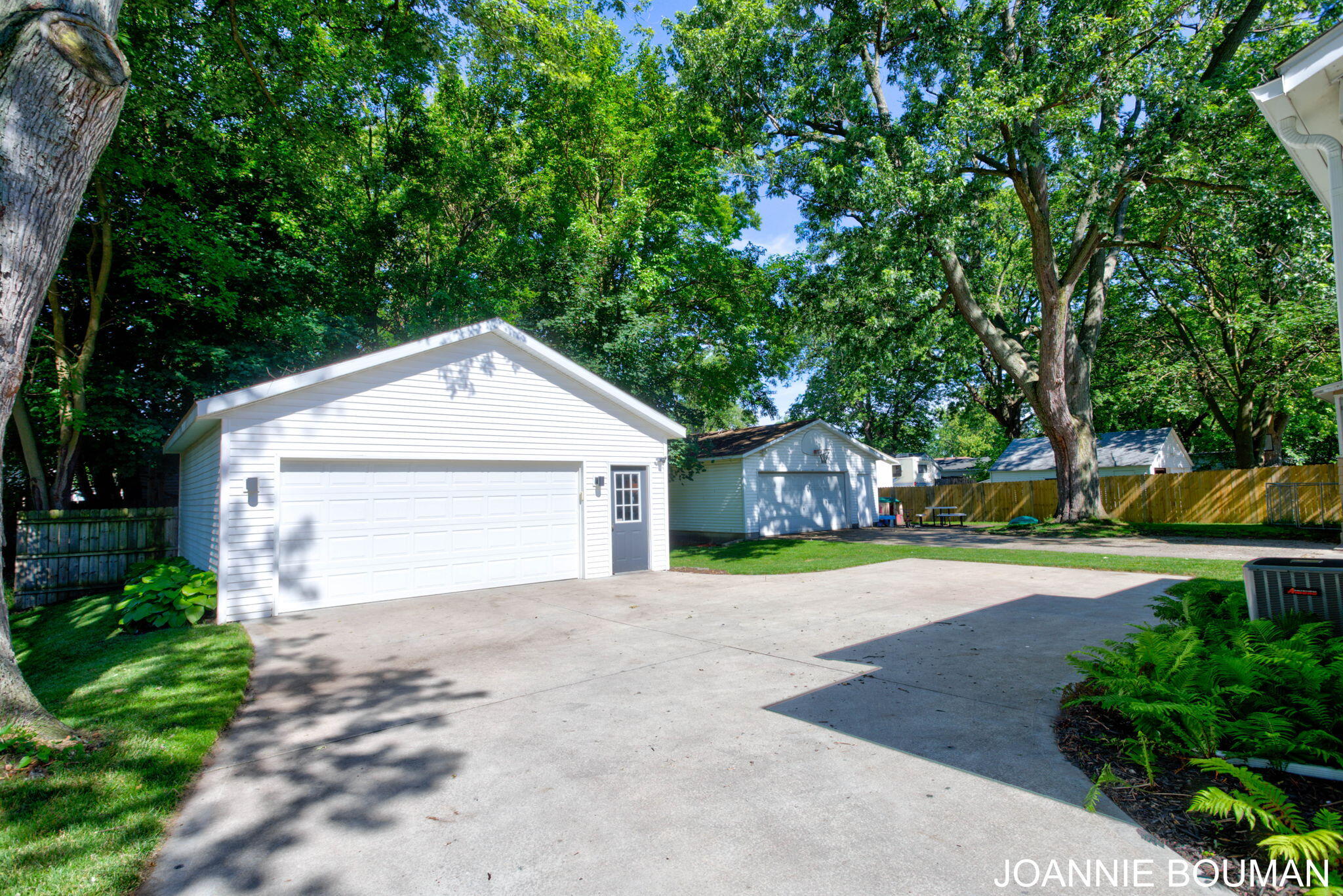 228 N Ottawa Street Zeeland MI 49464