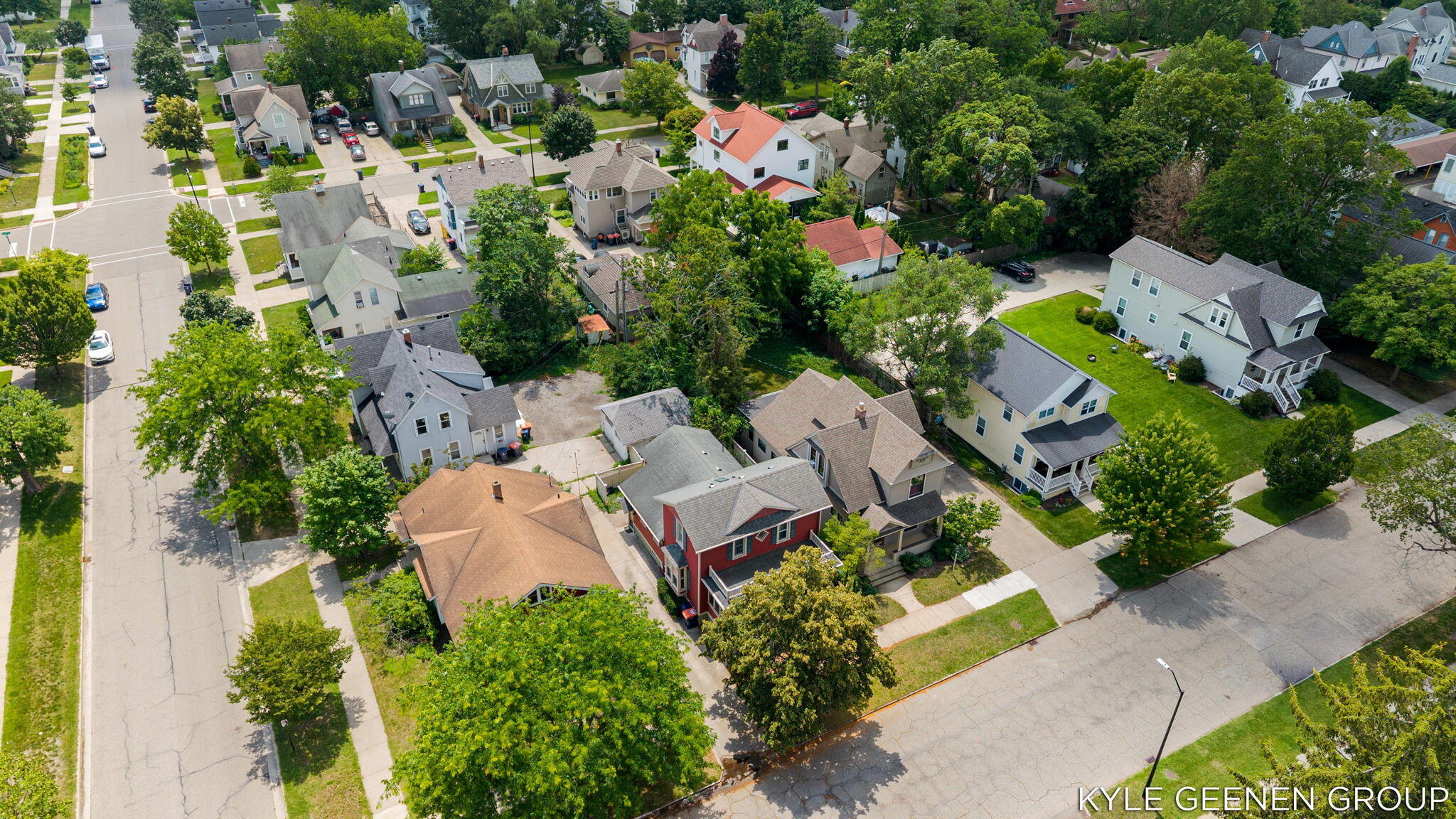 58 E 13th Street Holland MI 49423