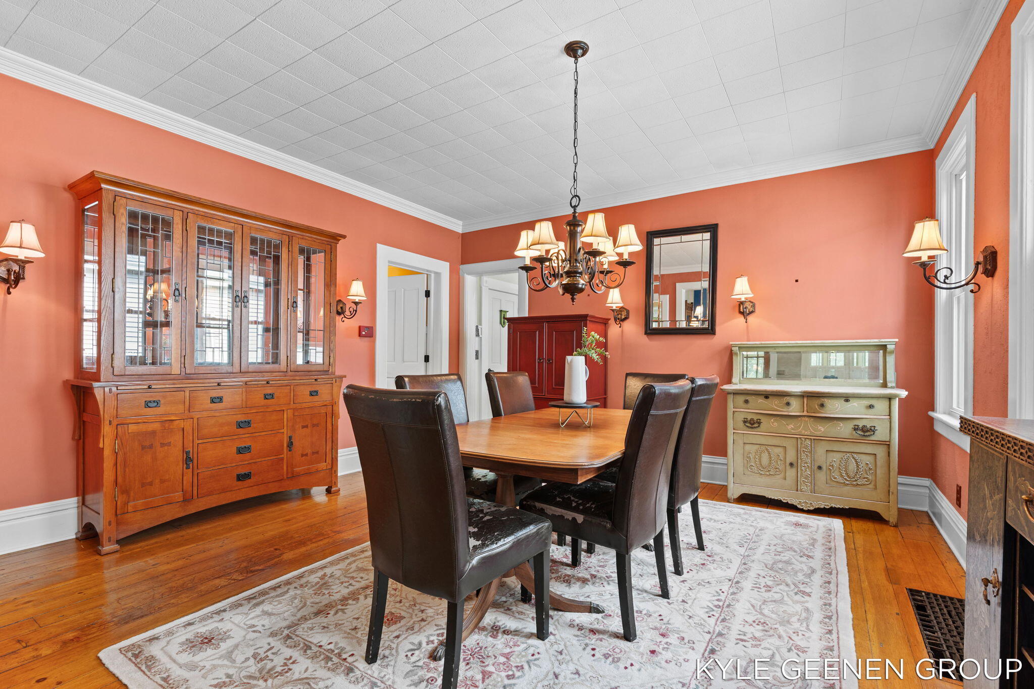 58 E 13th Street Holland MI 49423