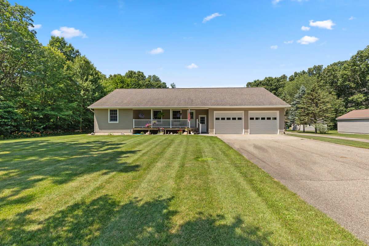 14113 136th Avenue Grand Haven MI 49417