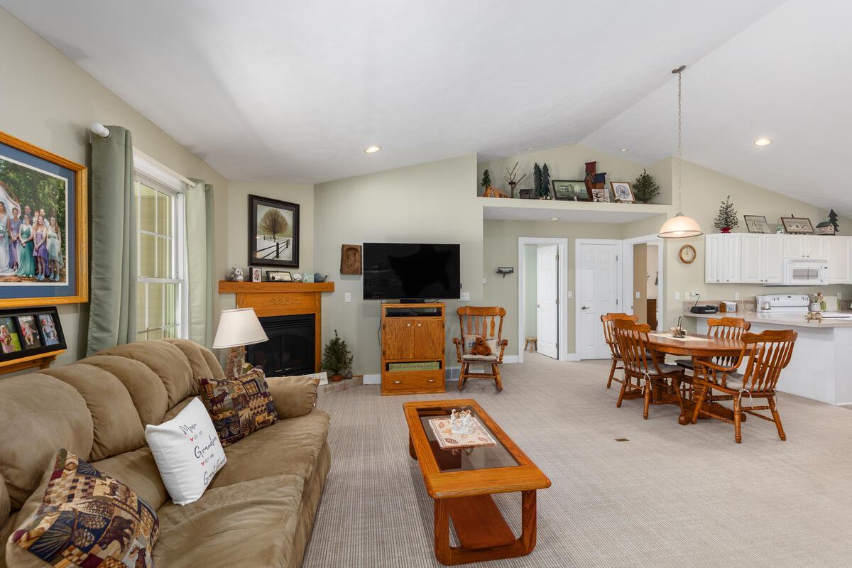 14113 136th Avenue Grand Haven MI 49417