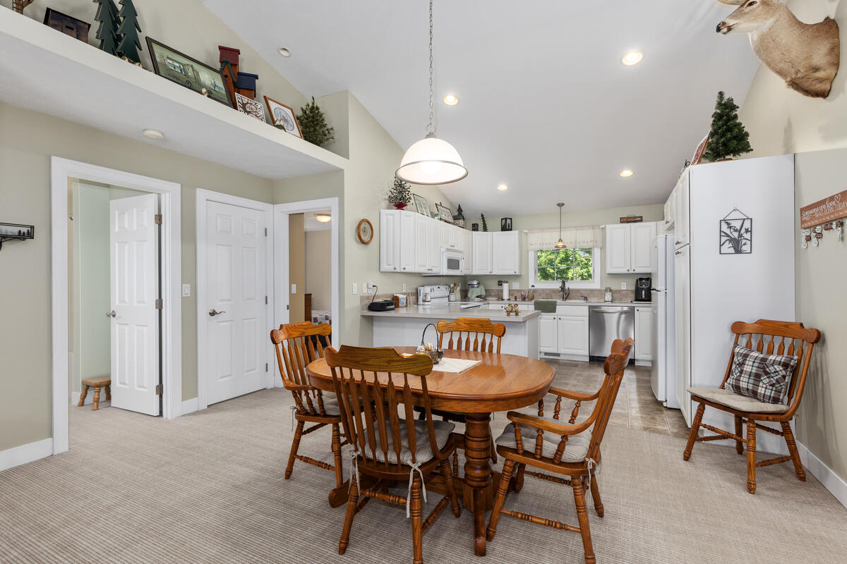 14113 136th Avenue Grand Haven MI 49417