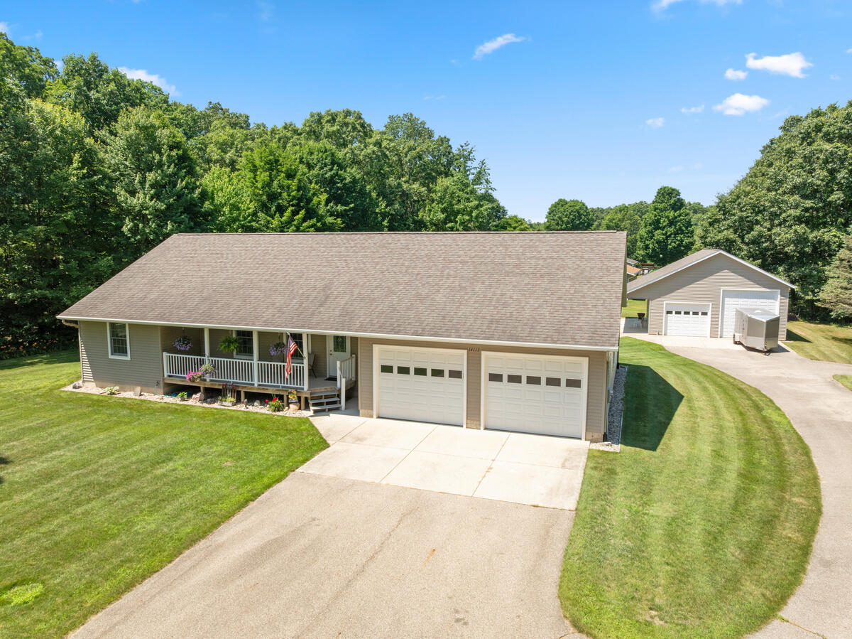 14113 136th Avenue Grand Haven MI 49417