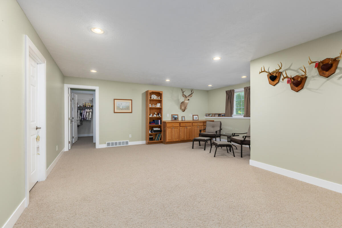 14113 136th Avenue Grand Haven MI 49417