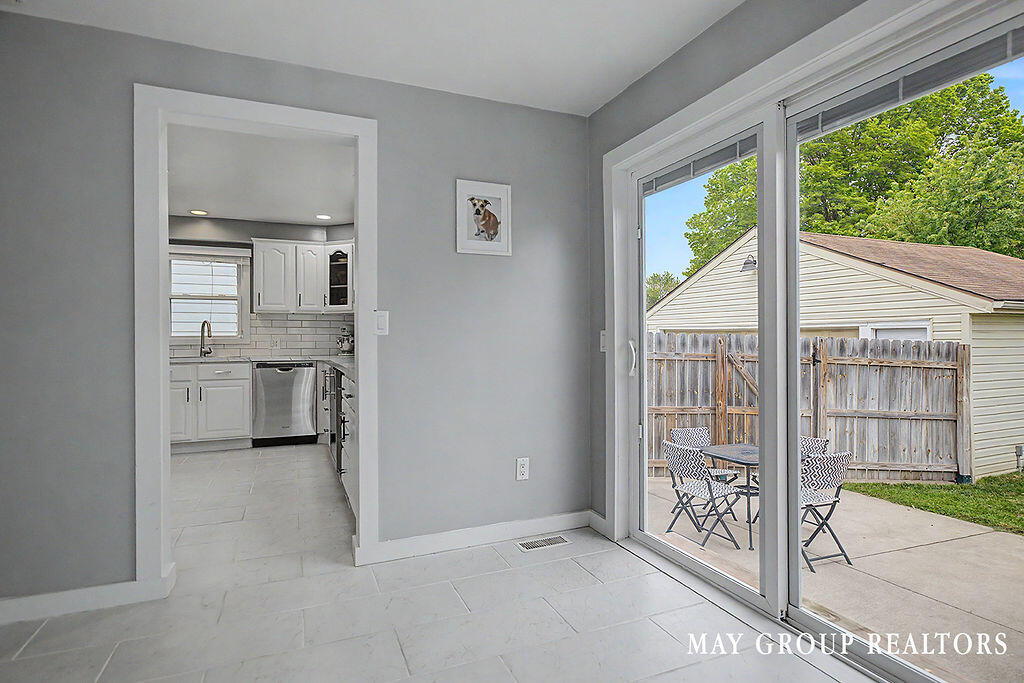 347 Spruce Street SE Grand Rapids MI 49507