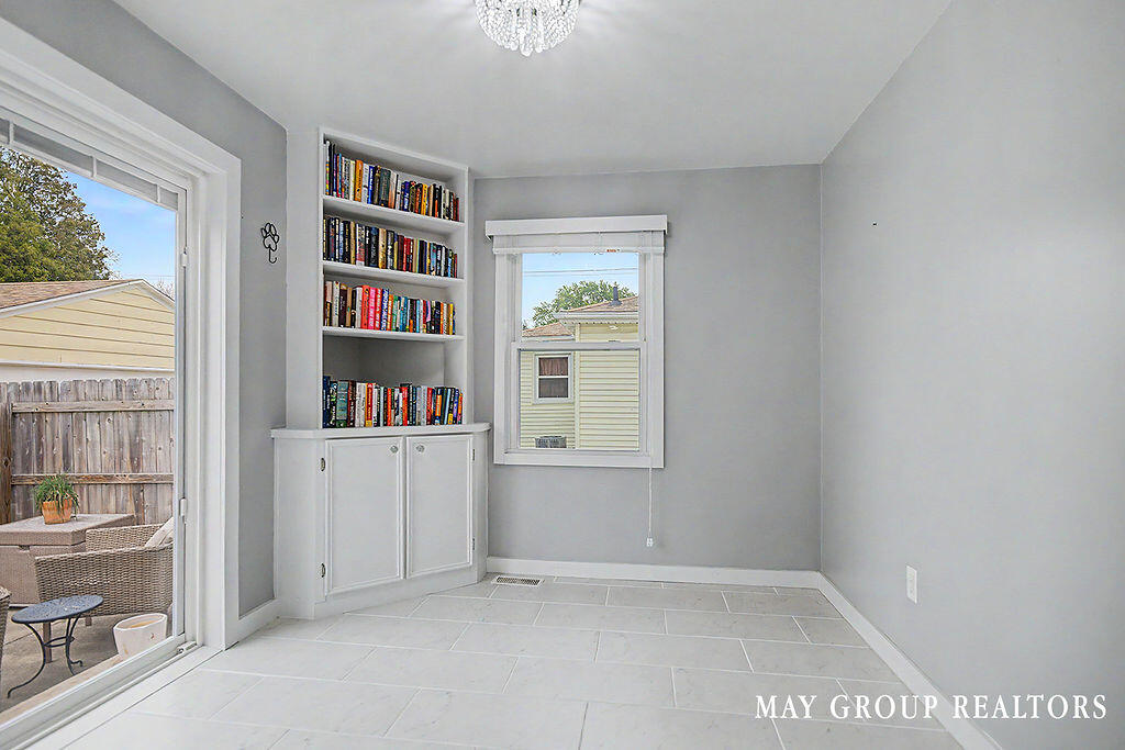 347 Spruce Street SE Grand Rapids MI 49507