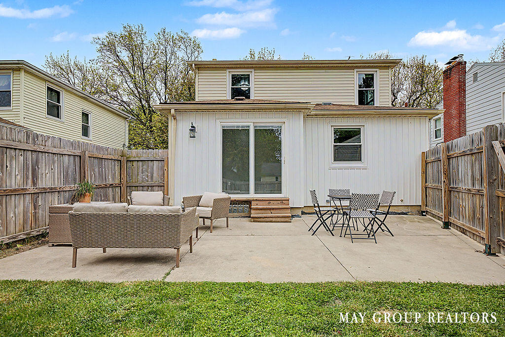 347 Spruce Street SE Grand Rapids MI 49507