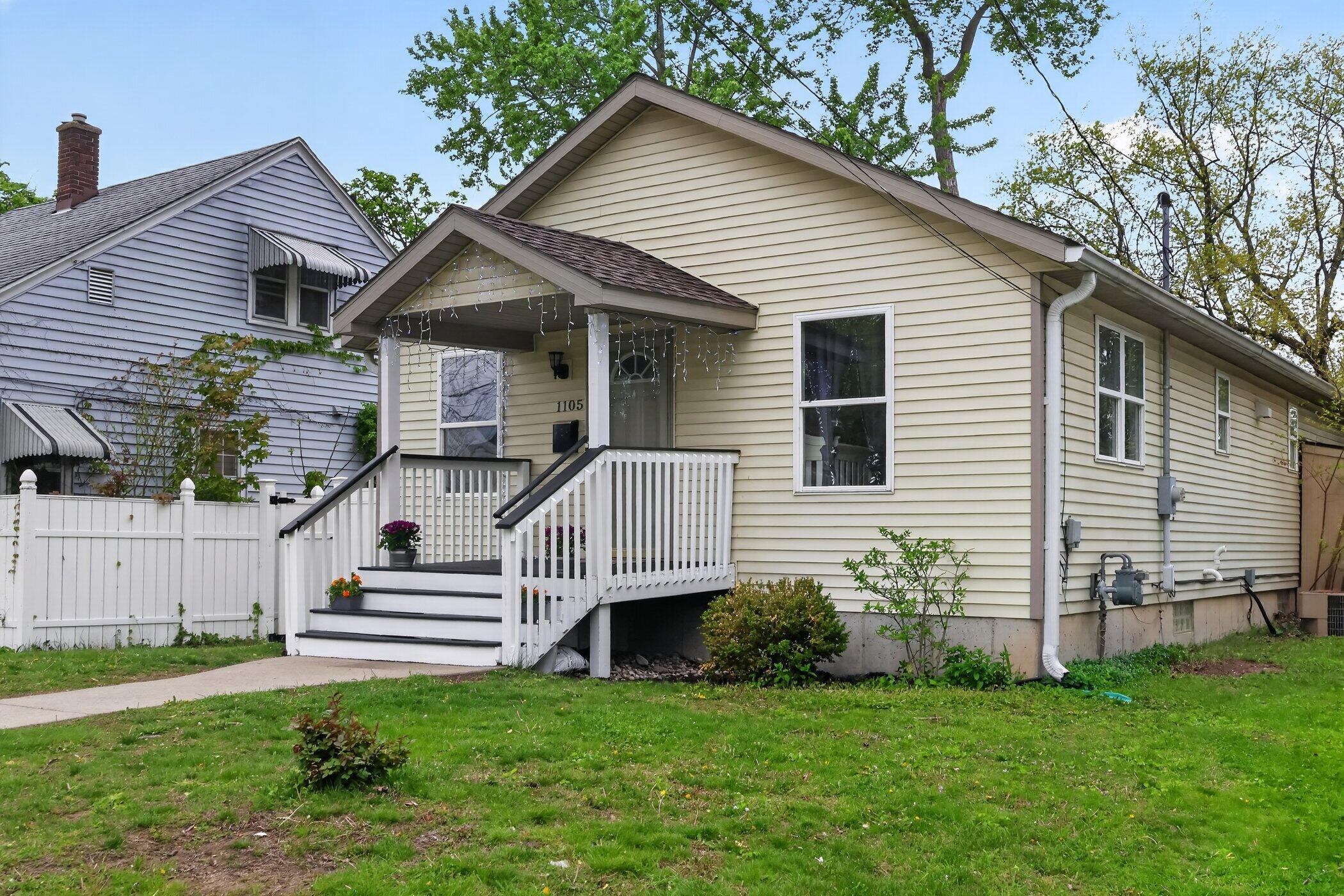 1105 Hazen Street SE Grand Rapids MI 49507