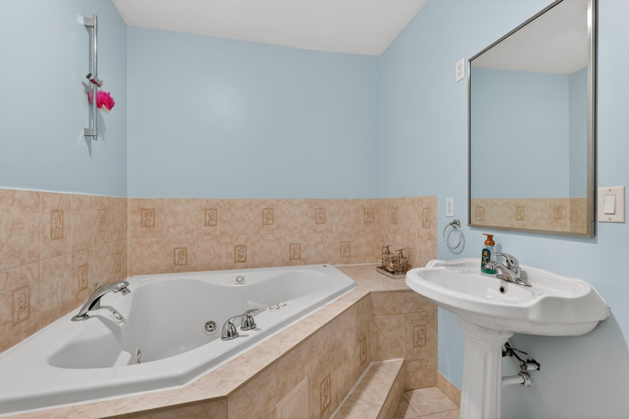 1105 Hazen Street SE Grand Rapids MI 49507