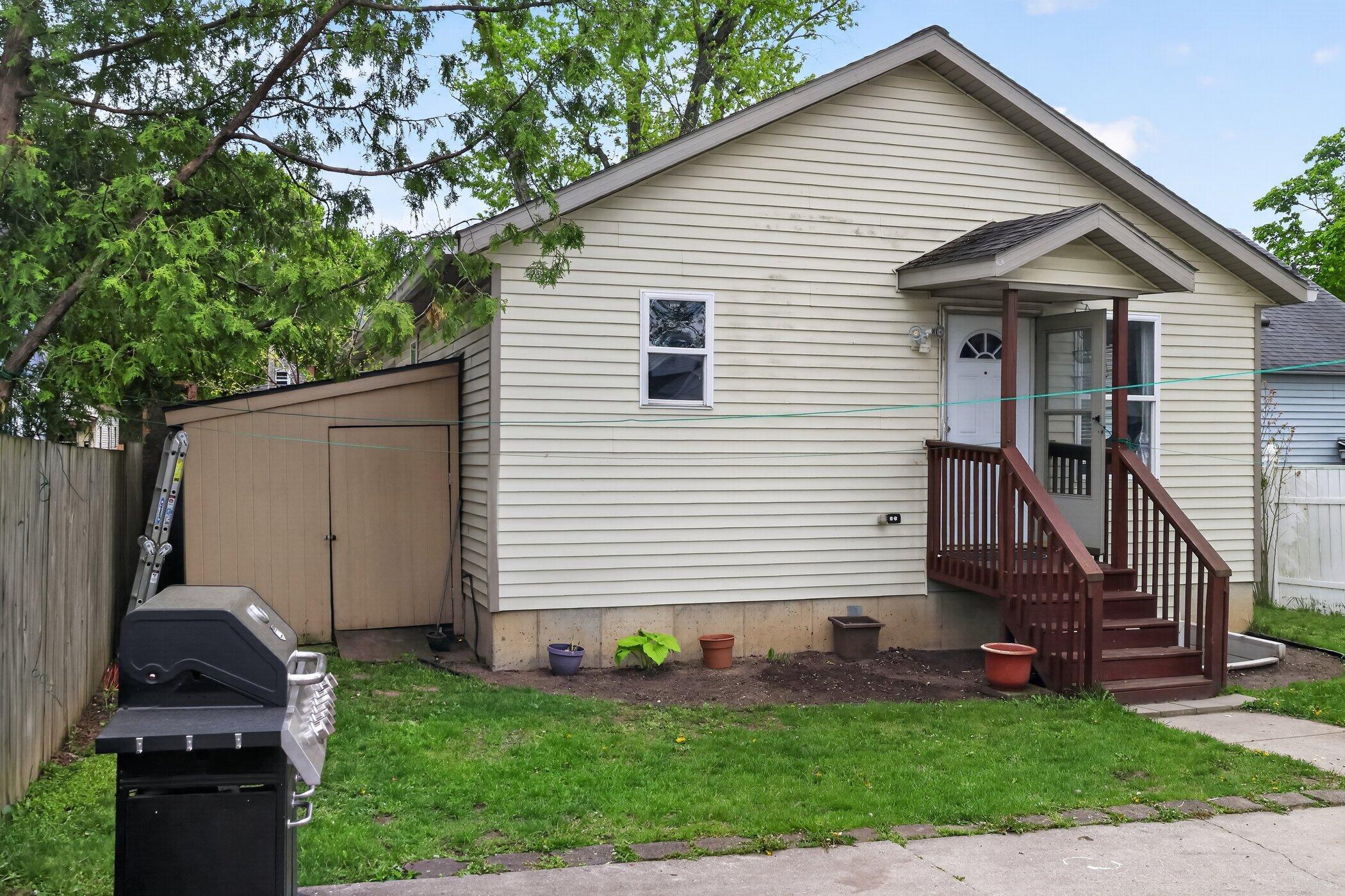 1105 Hazen Street SE Grand Rapids MI 49507