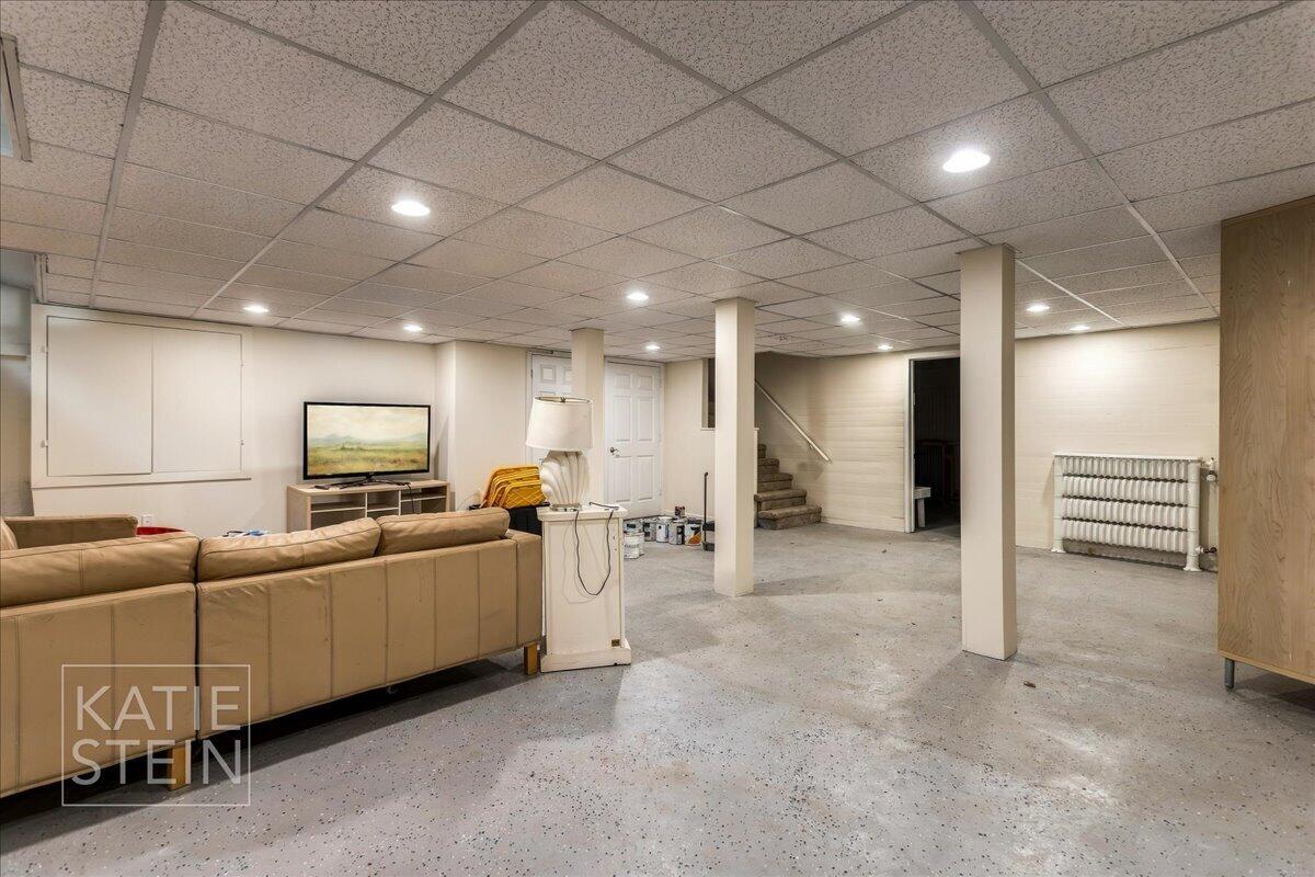 508 Cambridge Boulevard SE East Grand Rapids MI 49506