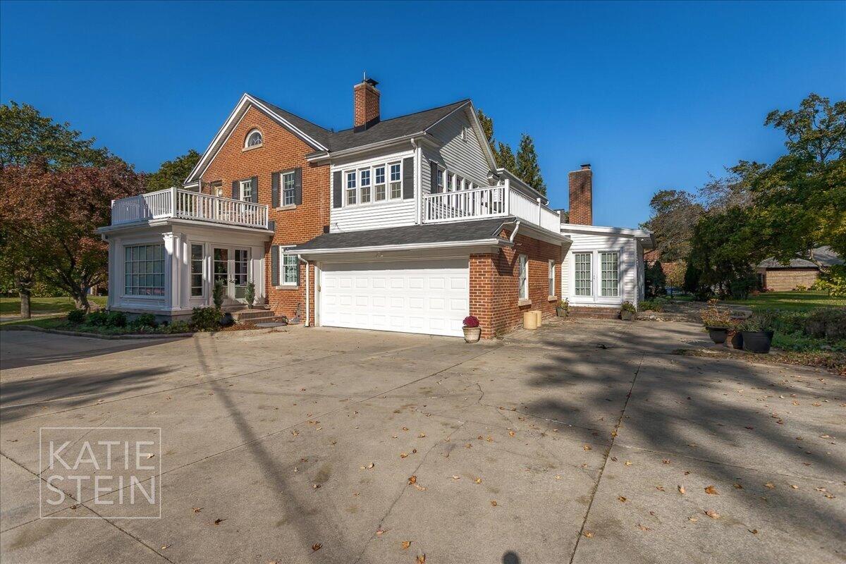 508 Cambridge Boulevard SE East Grand Rapids MI 49506