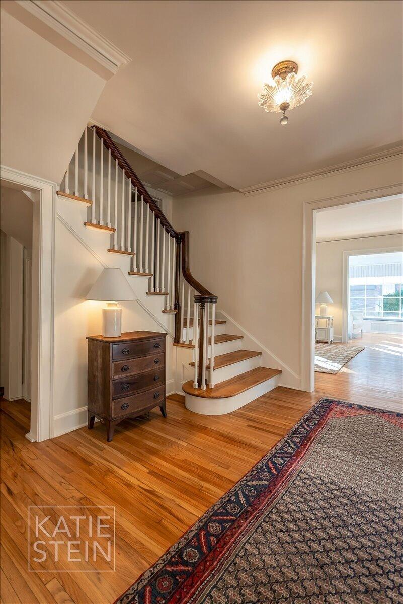 508 Cambridge Boulevard SE East Grand Rapids MI 49506
