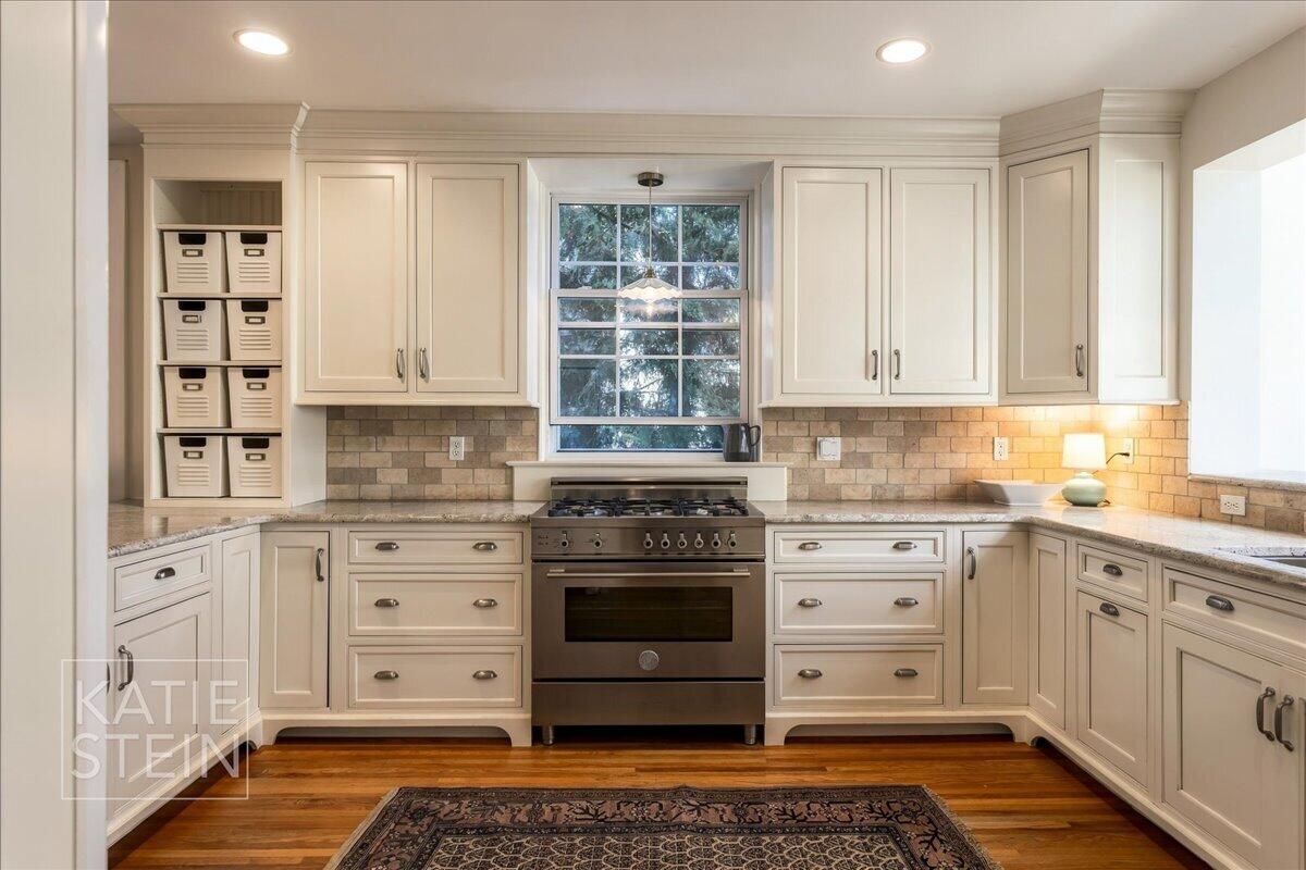 508 Cambridge Boulevard SE East Grand Rapids MI 49506