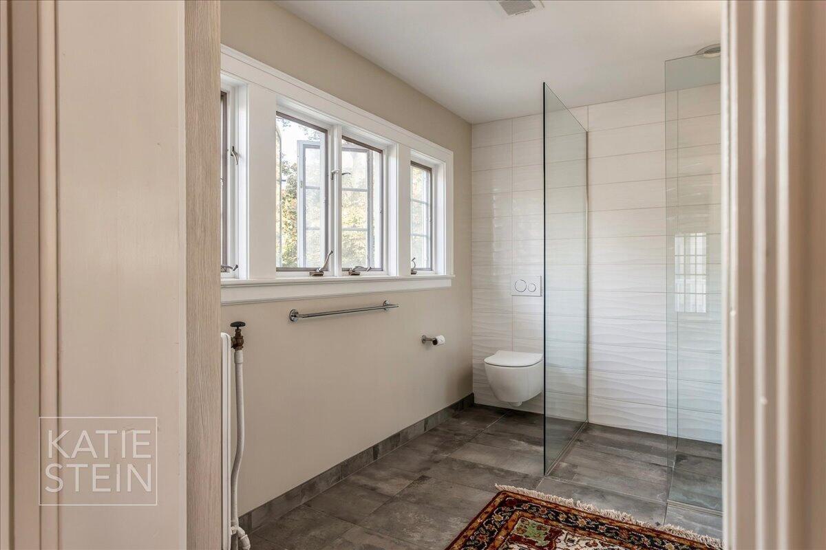 508 Cambridge Boulevard SE East Grand Rapids MI 49506