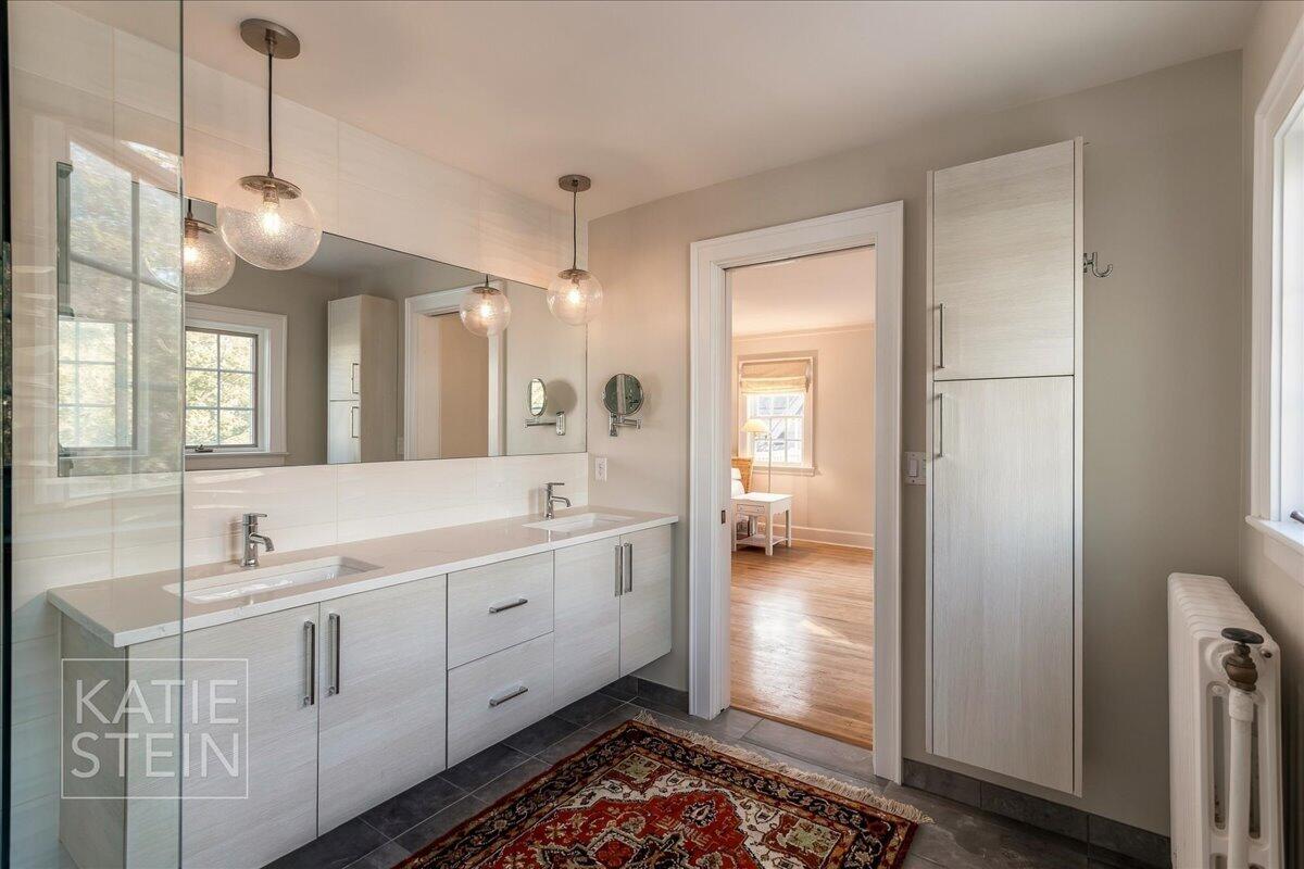 508 Cambridge Boulevard SE East Grand Rapids MI 49506