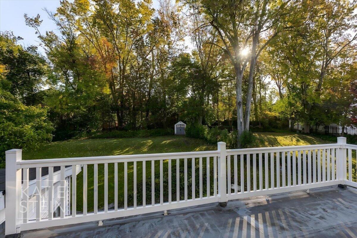 508 Cambridge Boulevard SE East Grand Rapids MI 49506