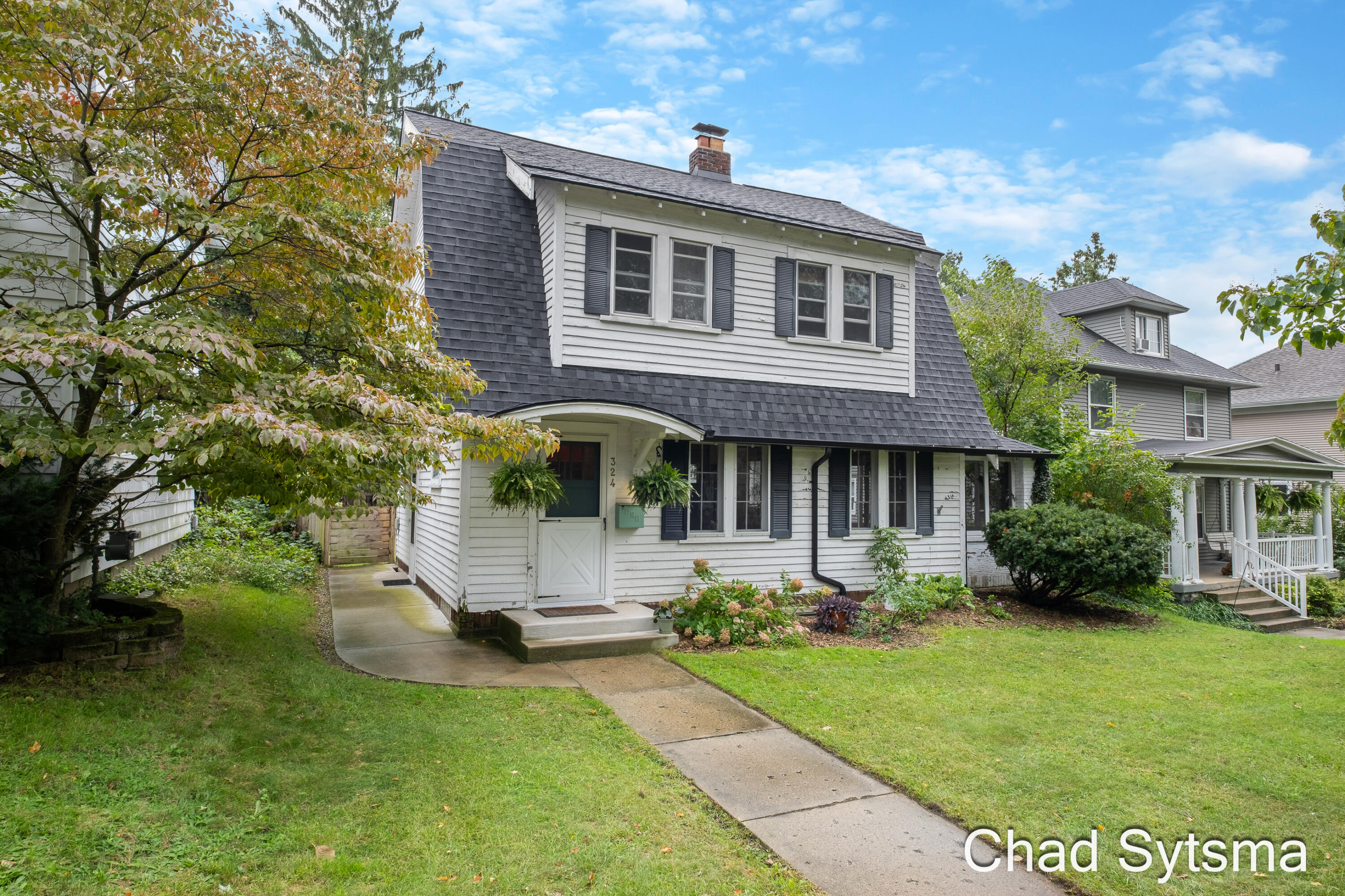 324 Ball Park Boulevard NW Grand Rapids MI 49504