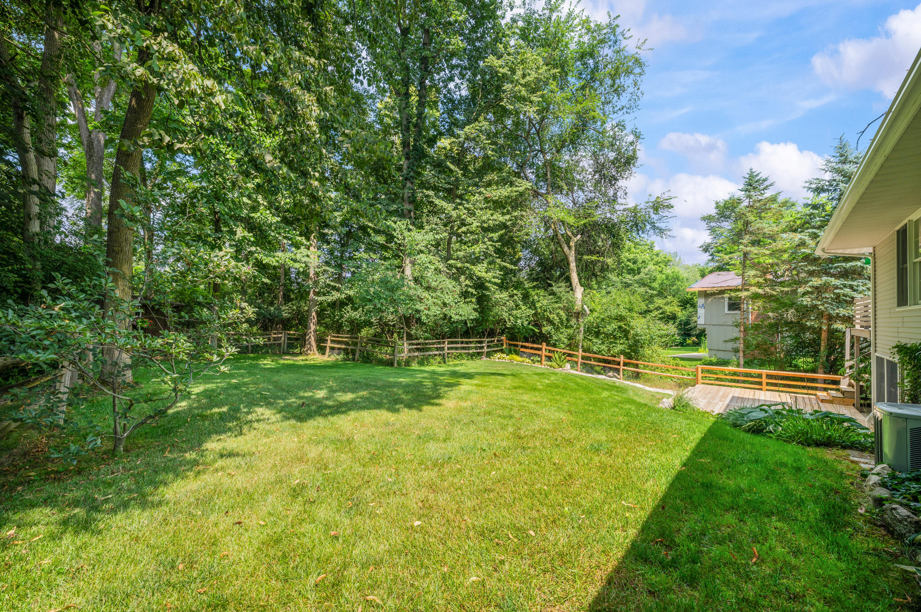 1521 Sioux Trail Niles MI 49120