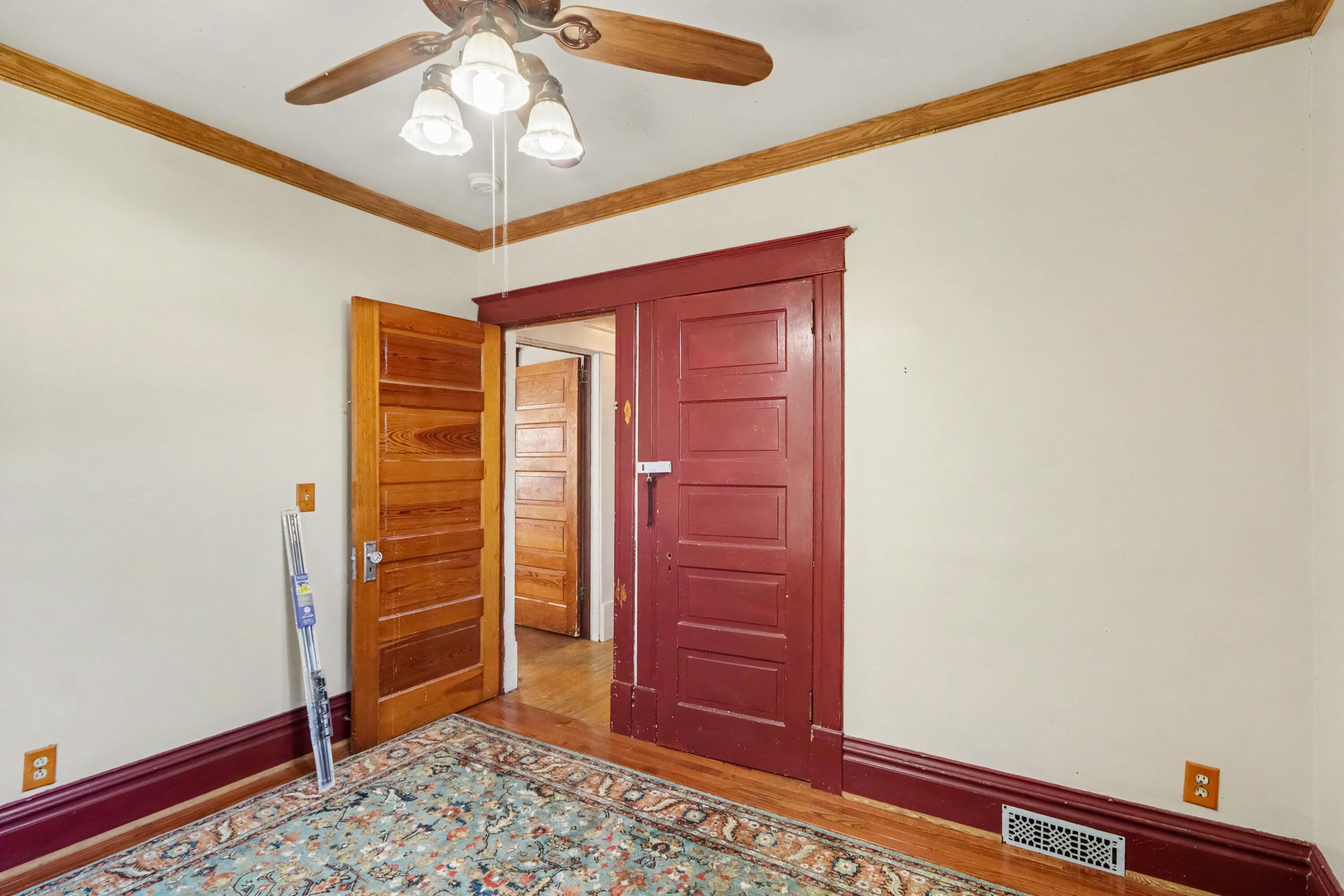6041 N Riverview Drive Kalamazoo MI 49004